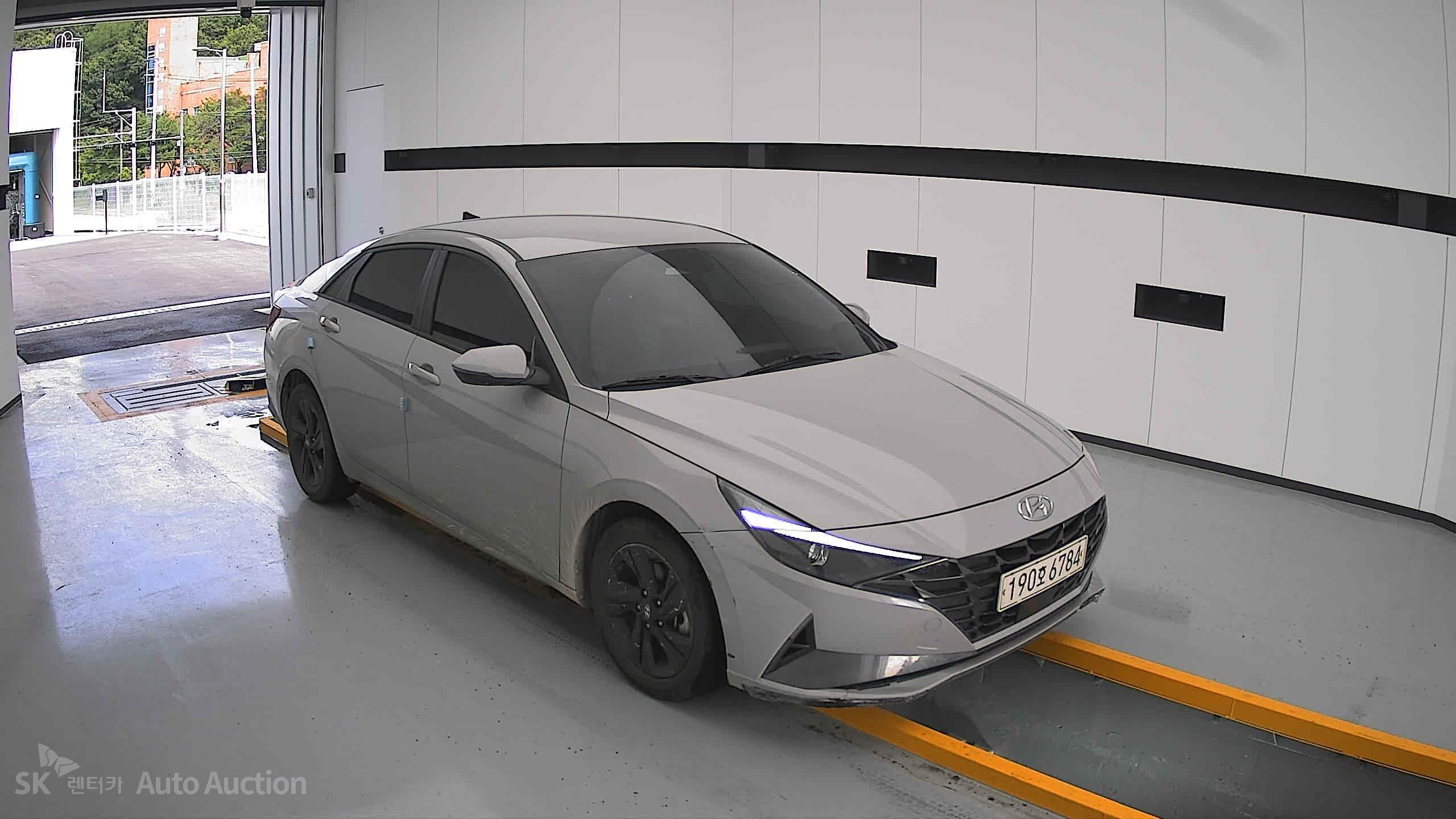 2023 - hyundai avante