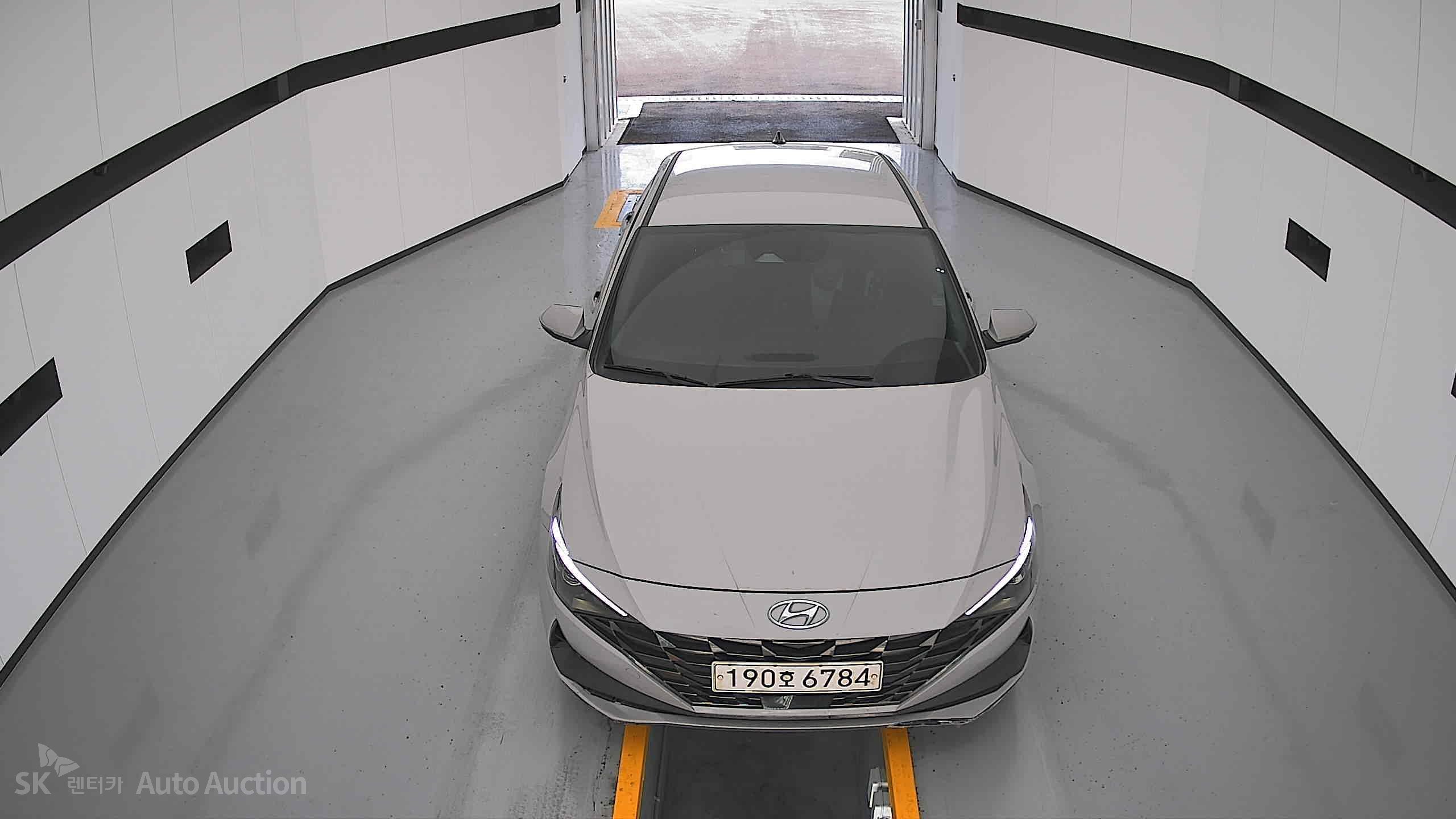 2023 - hyundai avante