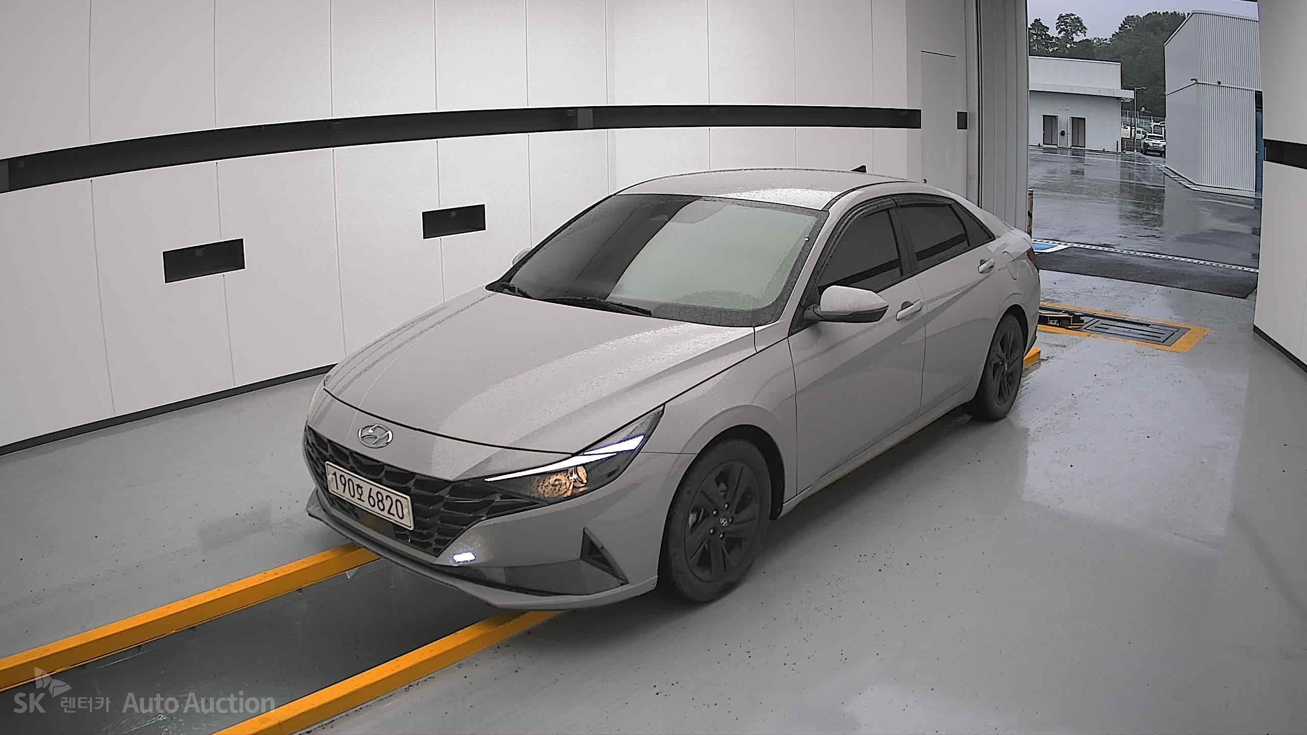 2023 - hyundai avante