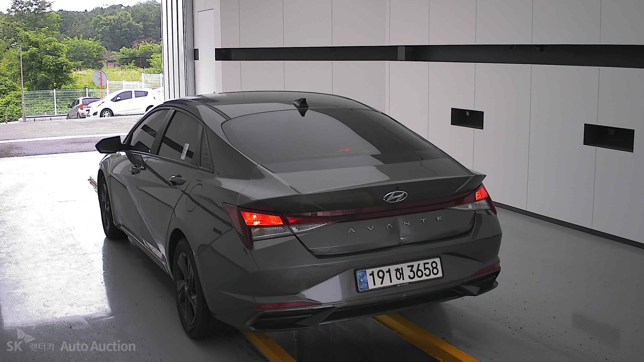 2023 - hyundai avante