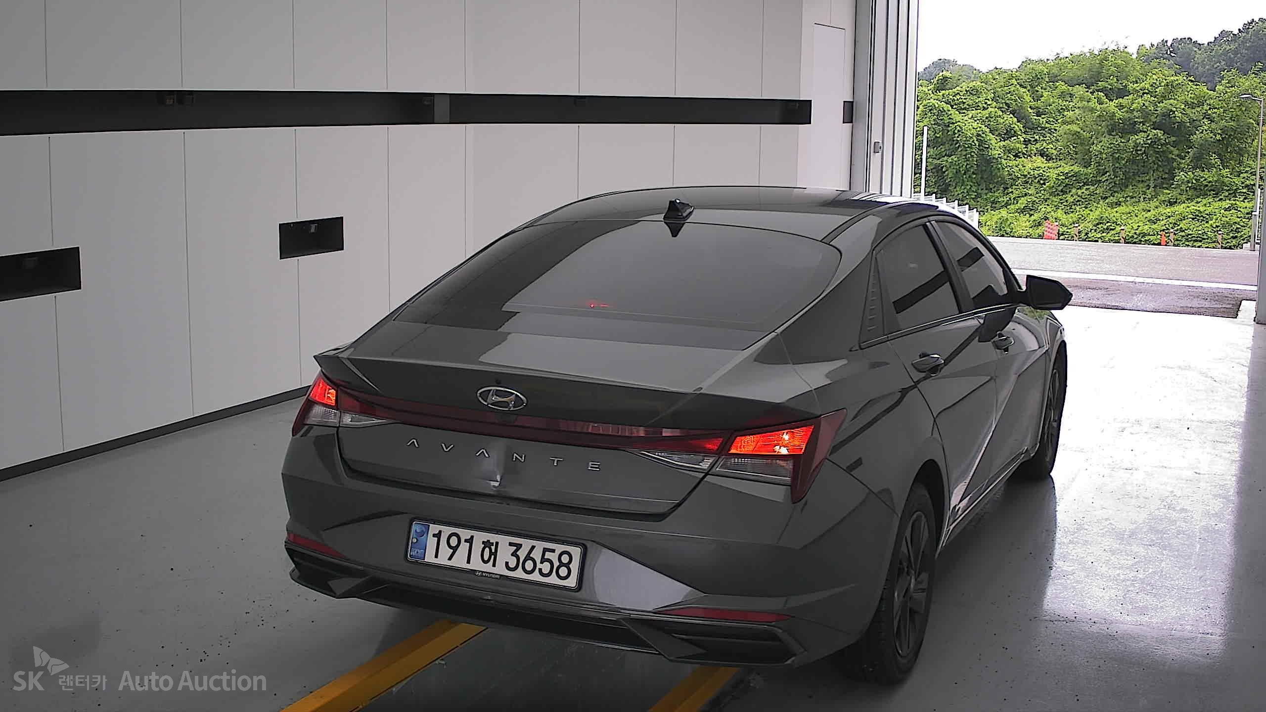 2023 - hyundai avante