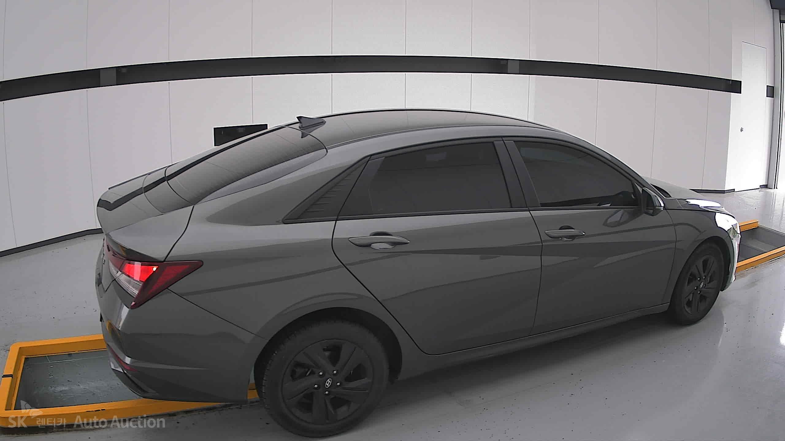 2023 - hyundai avante