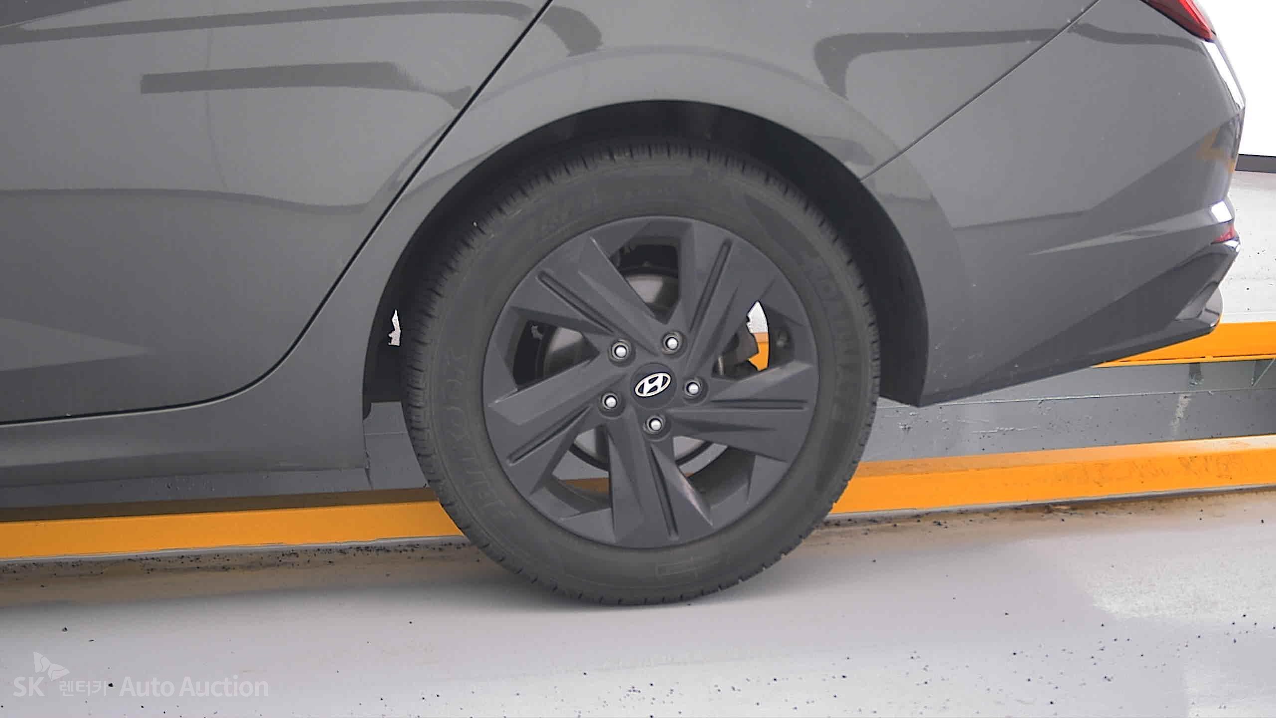 2023 - hyundai avante