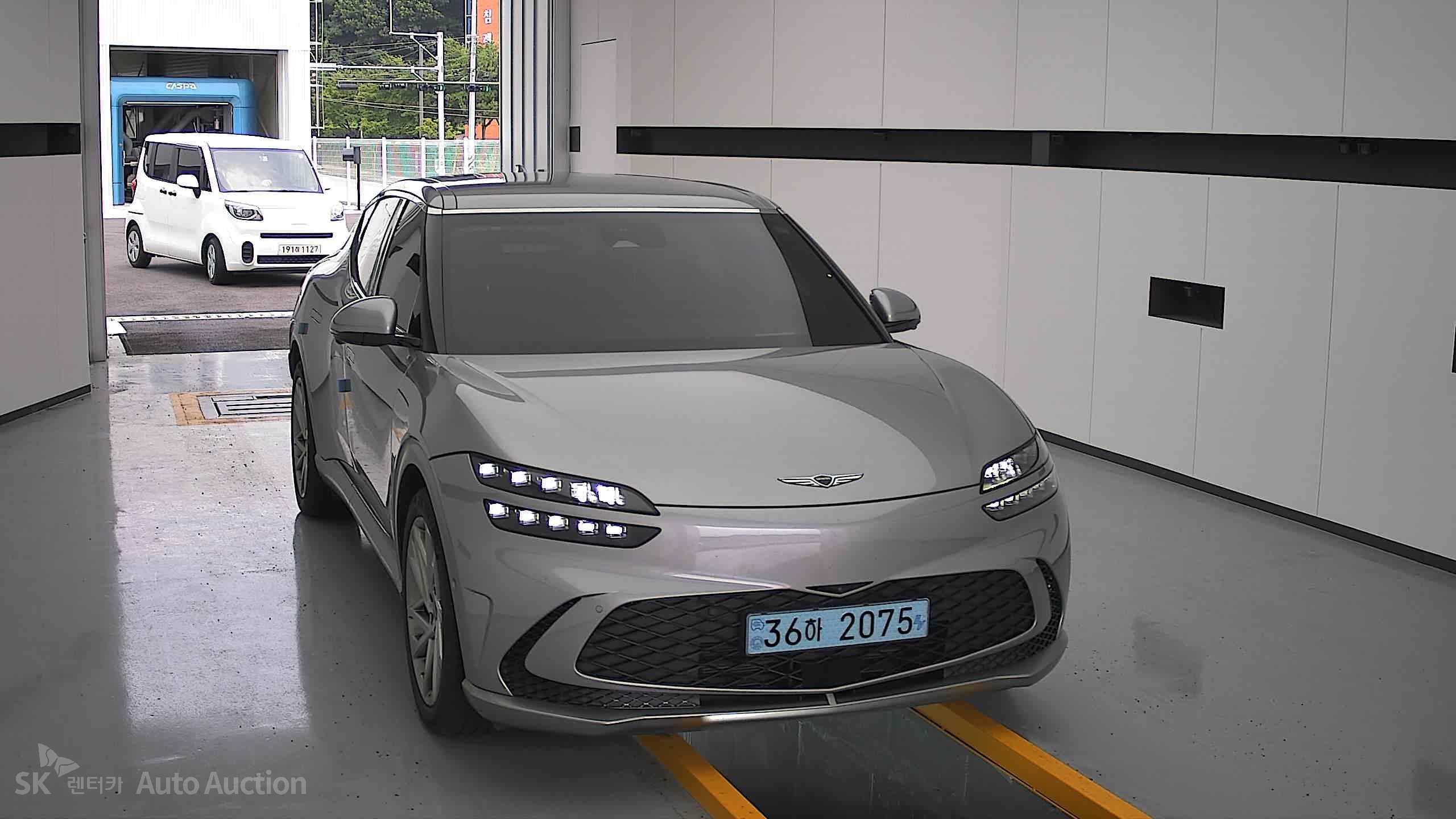 2022 - genesis gv60