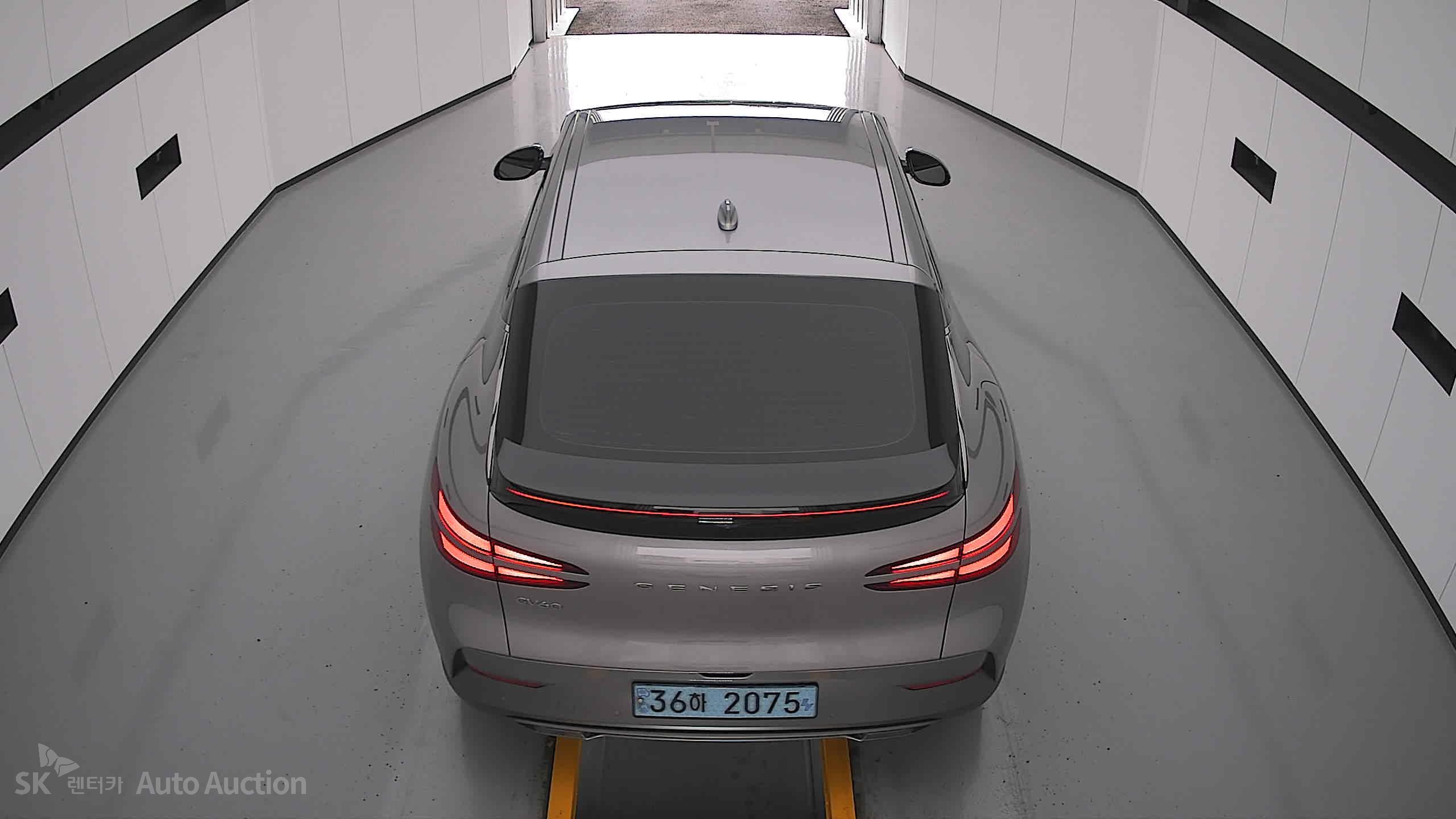2022 - genesis gv60