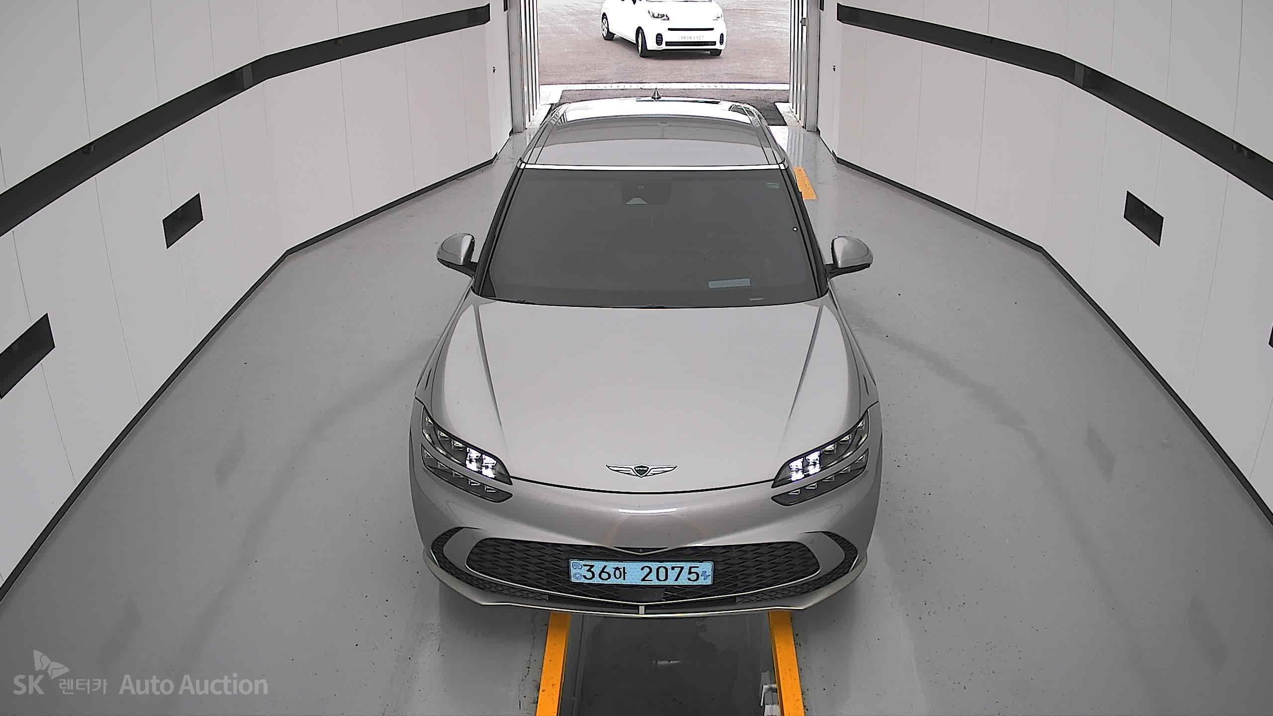 2022 - genesis gv60