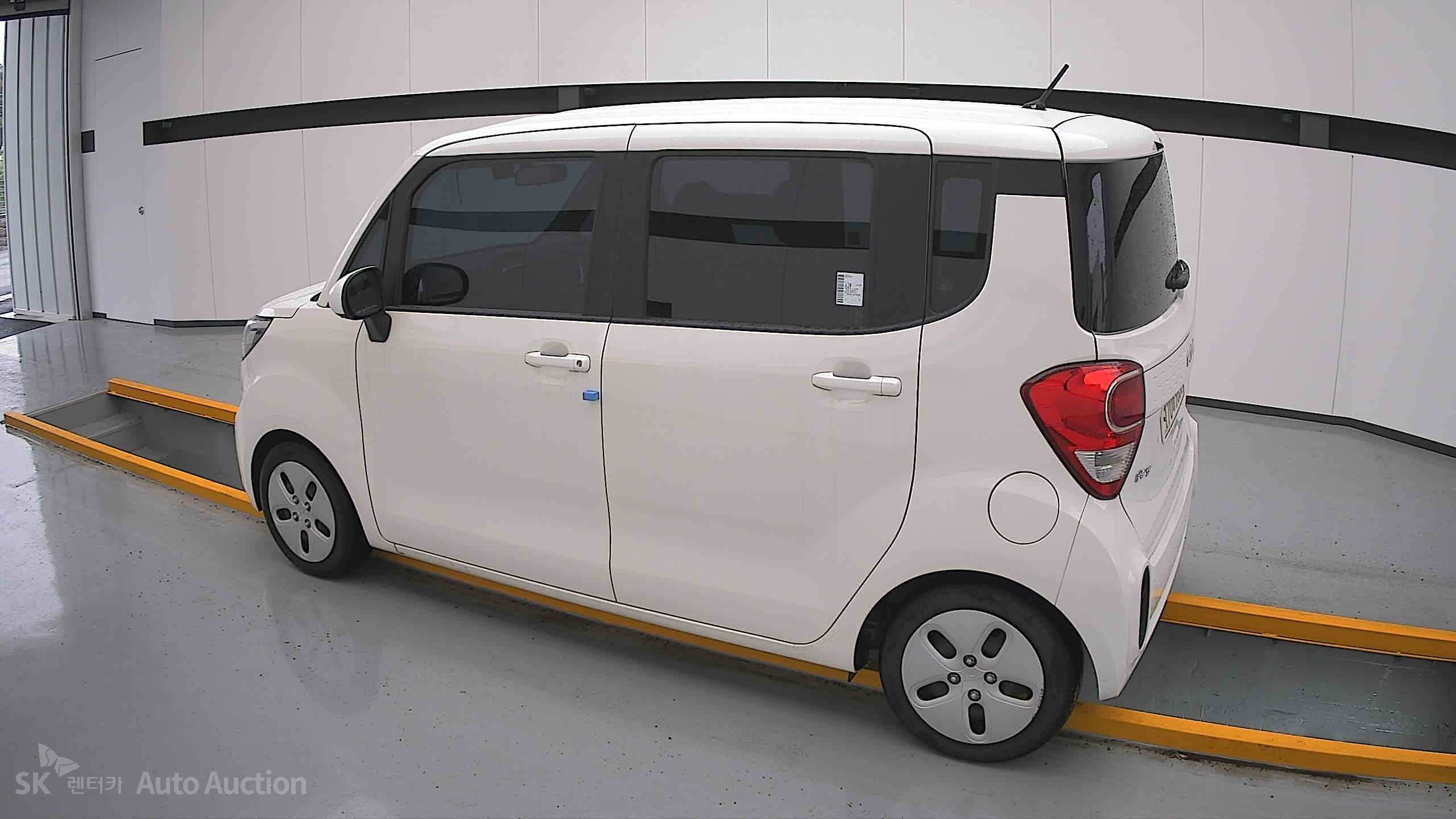 2022 - kia ray