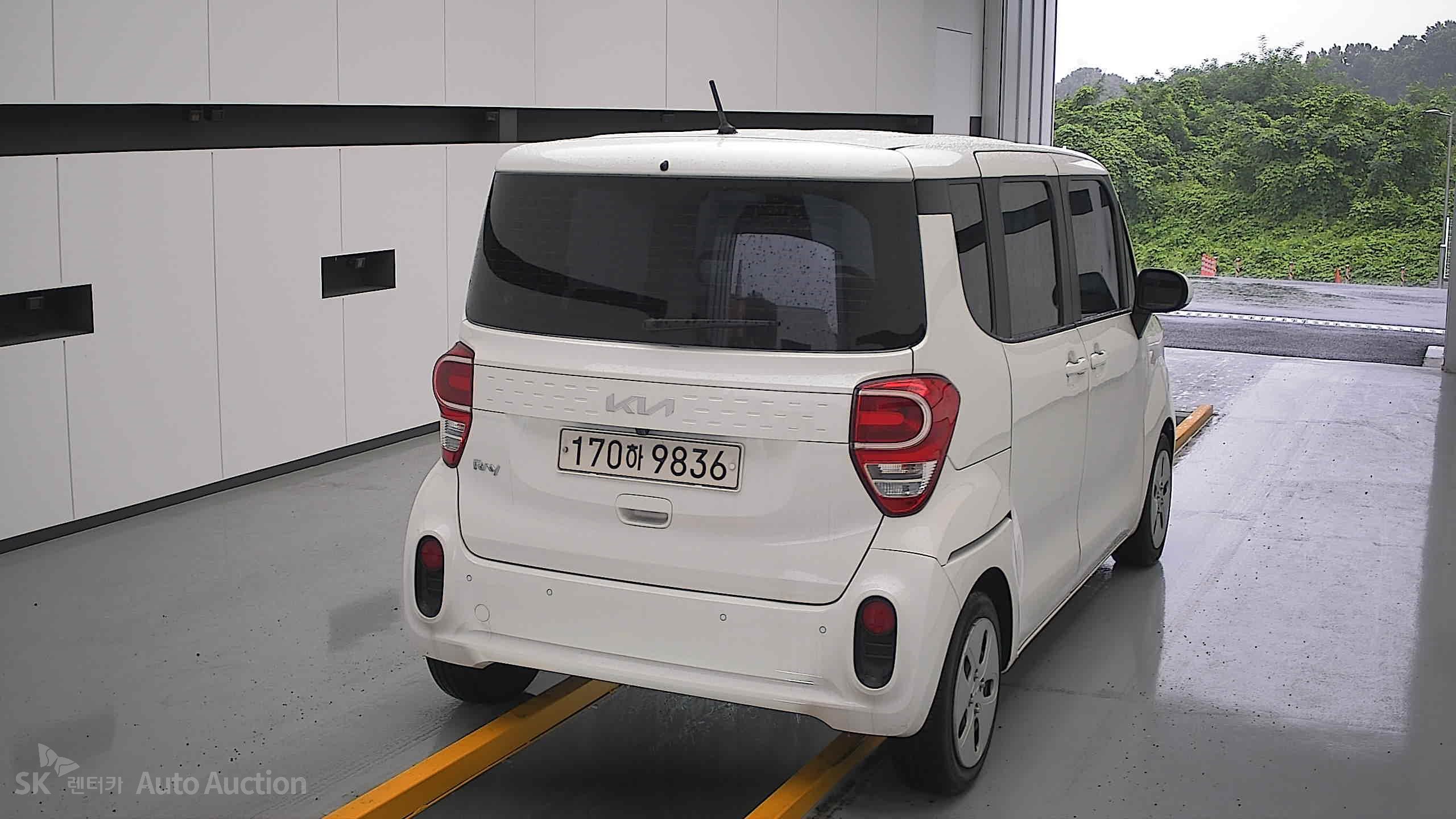 2022 - kia ray