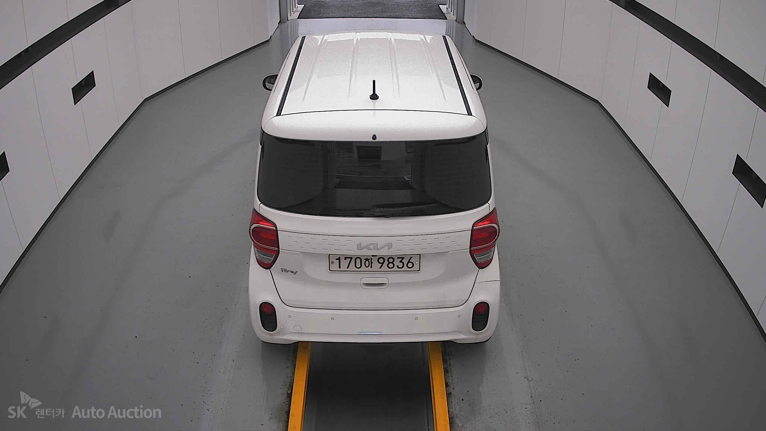 2022 - kia ray