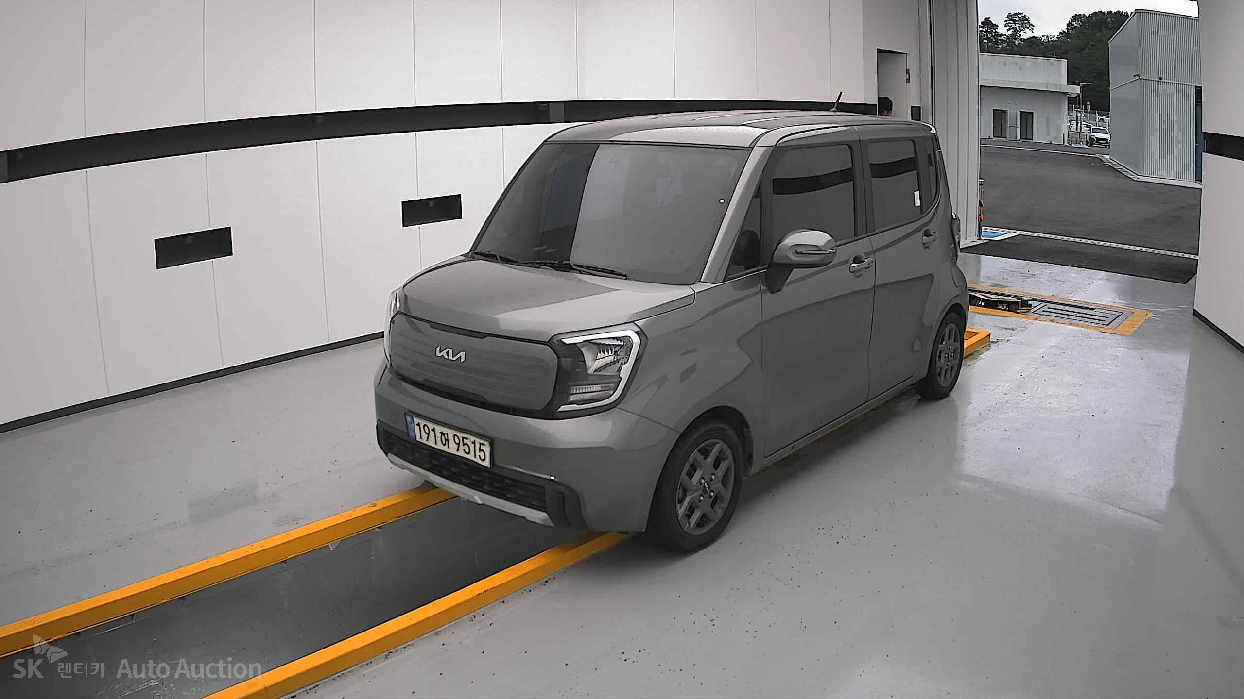 2023 - kia ray