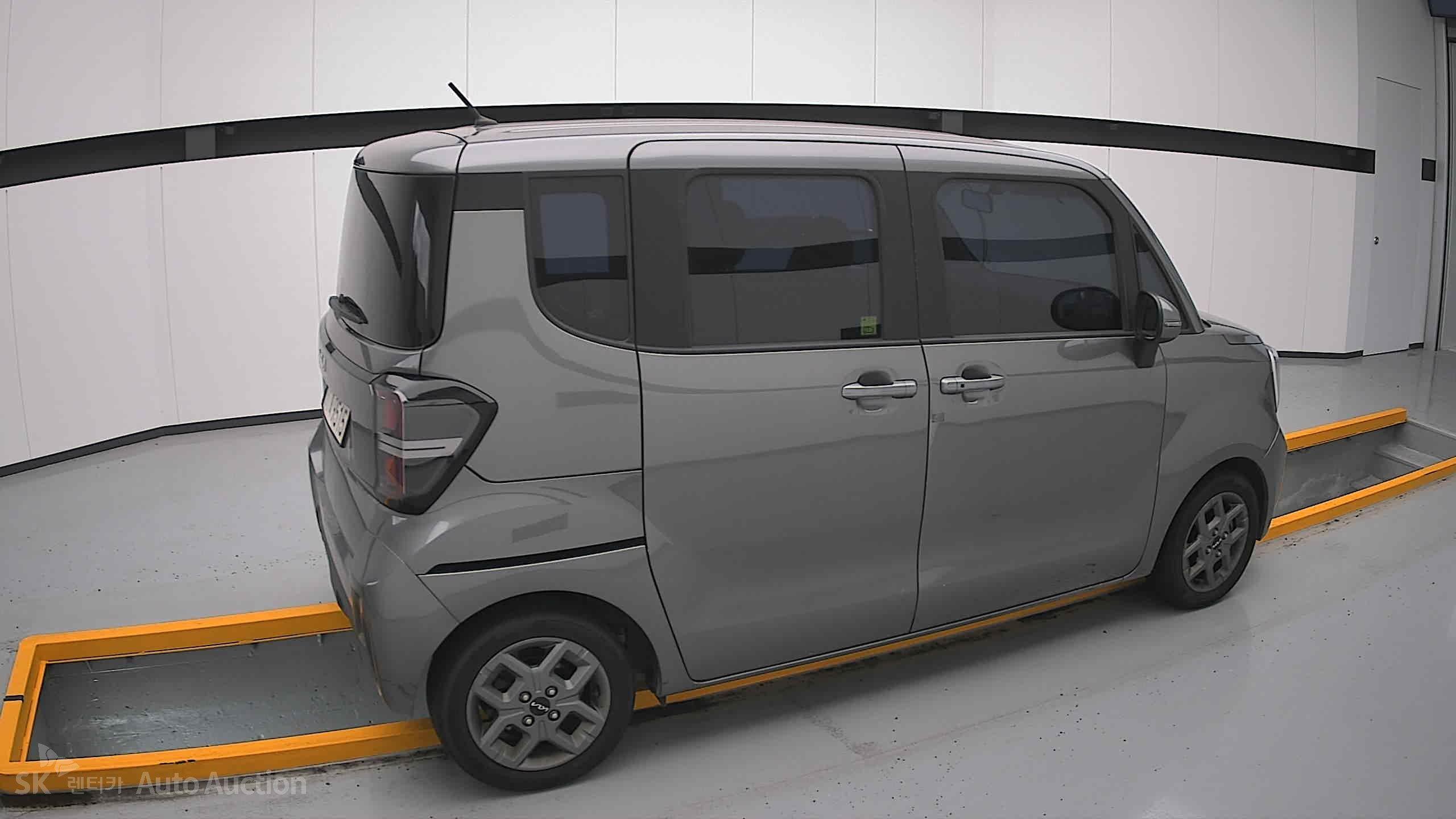 2023 - kia ray