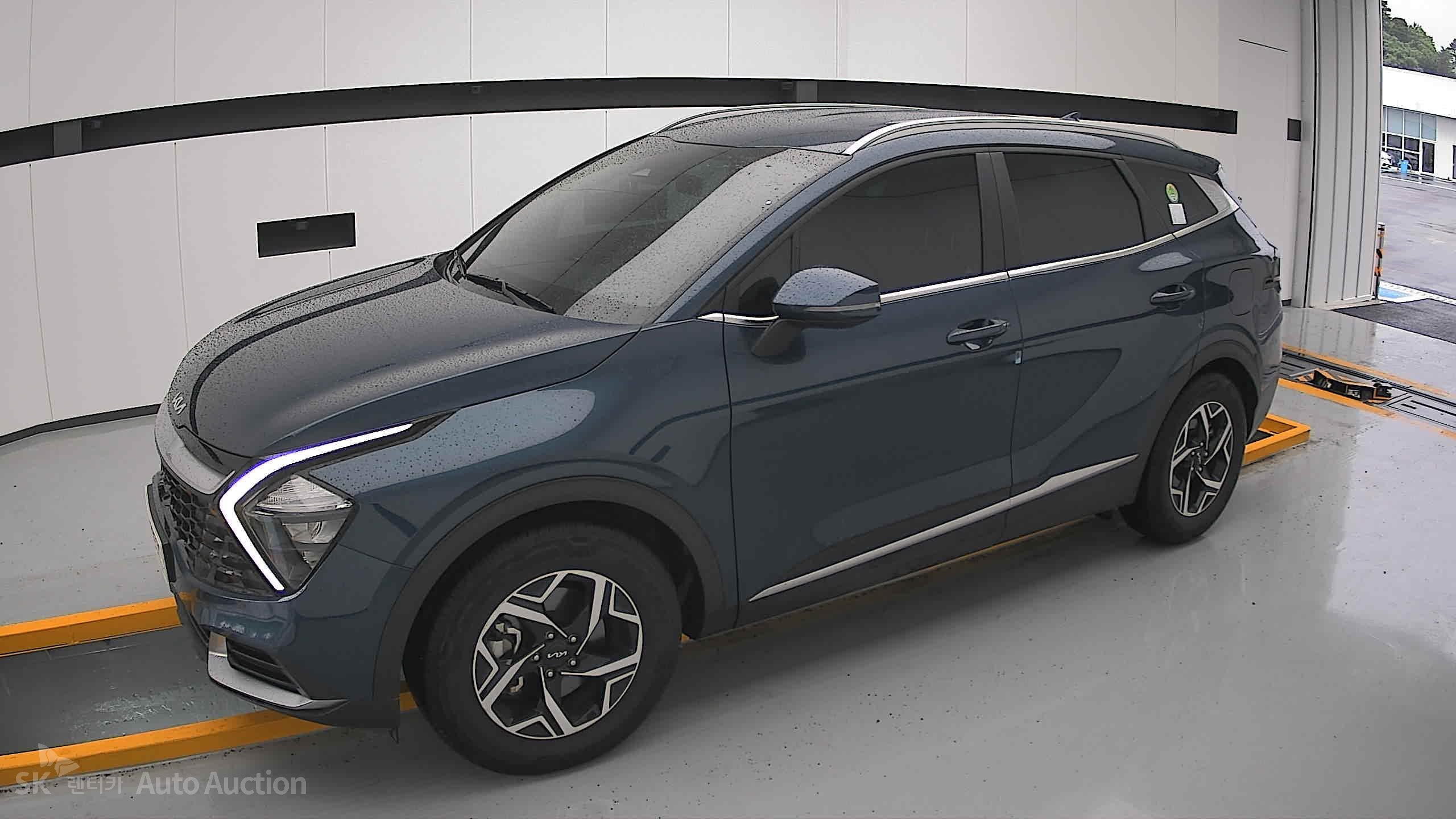 2022 - kia sportage