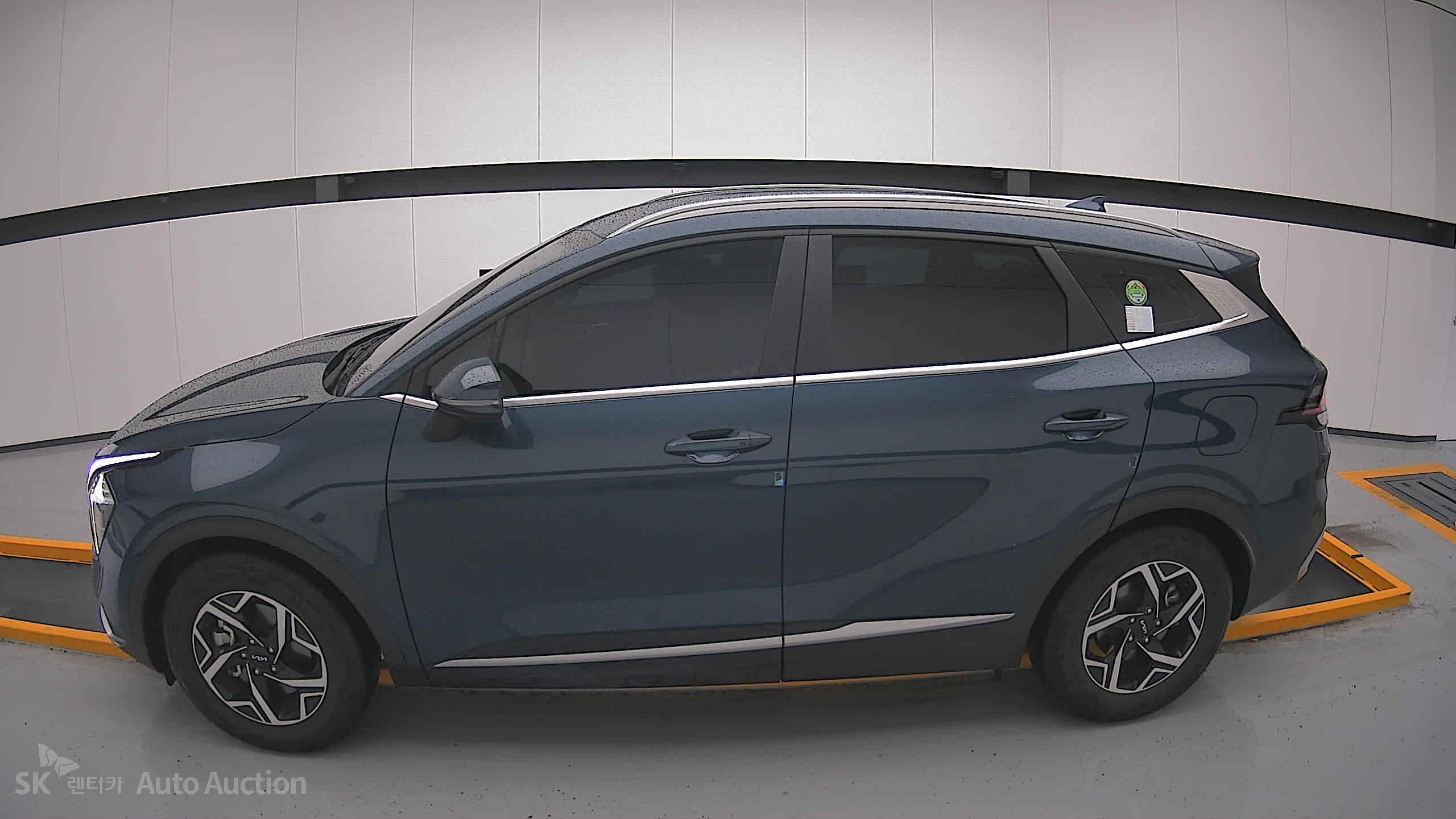 2022 - kia sportage