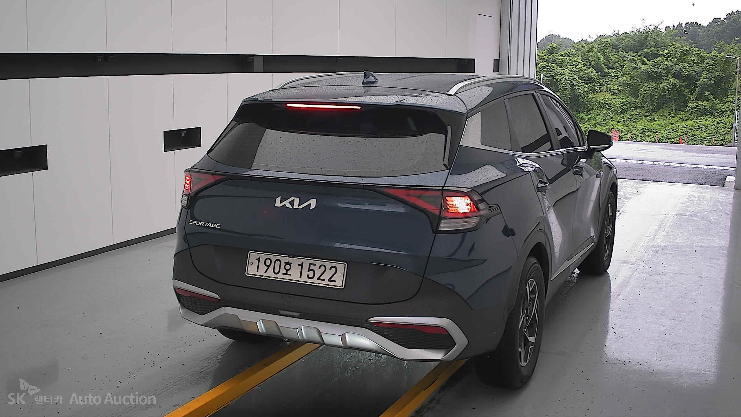 2022 - kia sportage