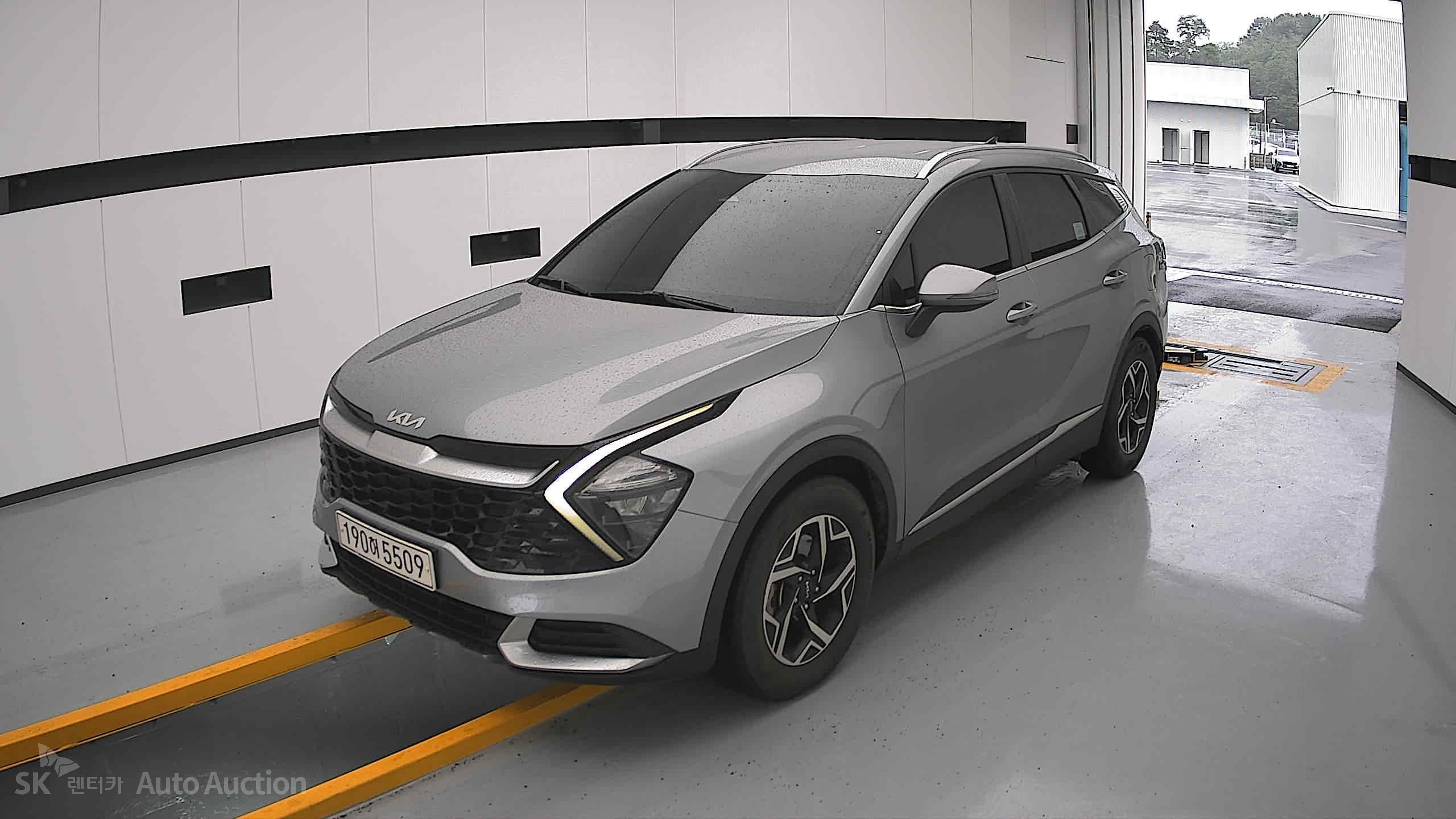 2022 - kia sportage