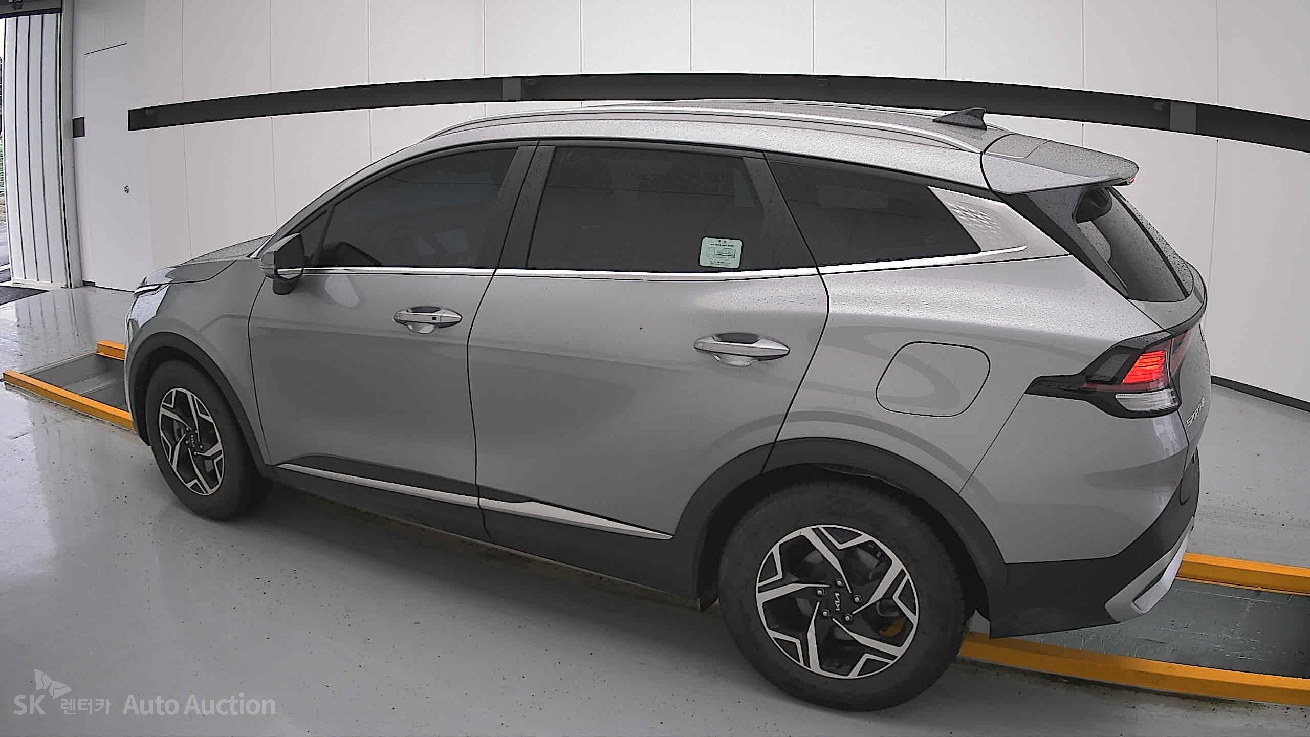 2022 - kia sportage
