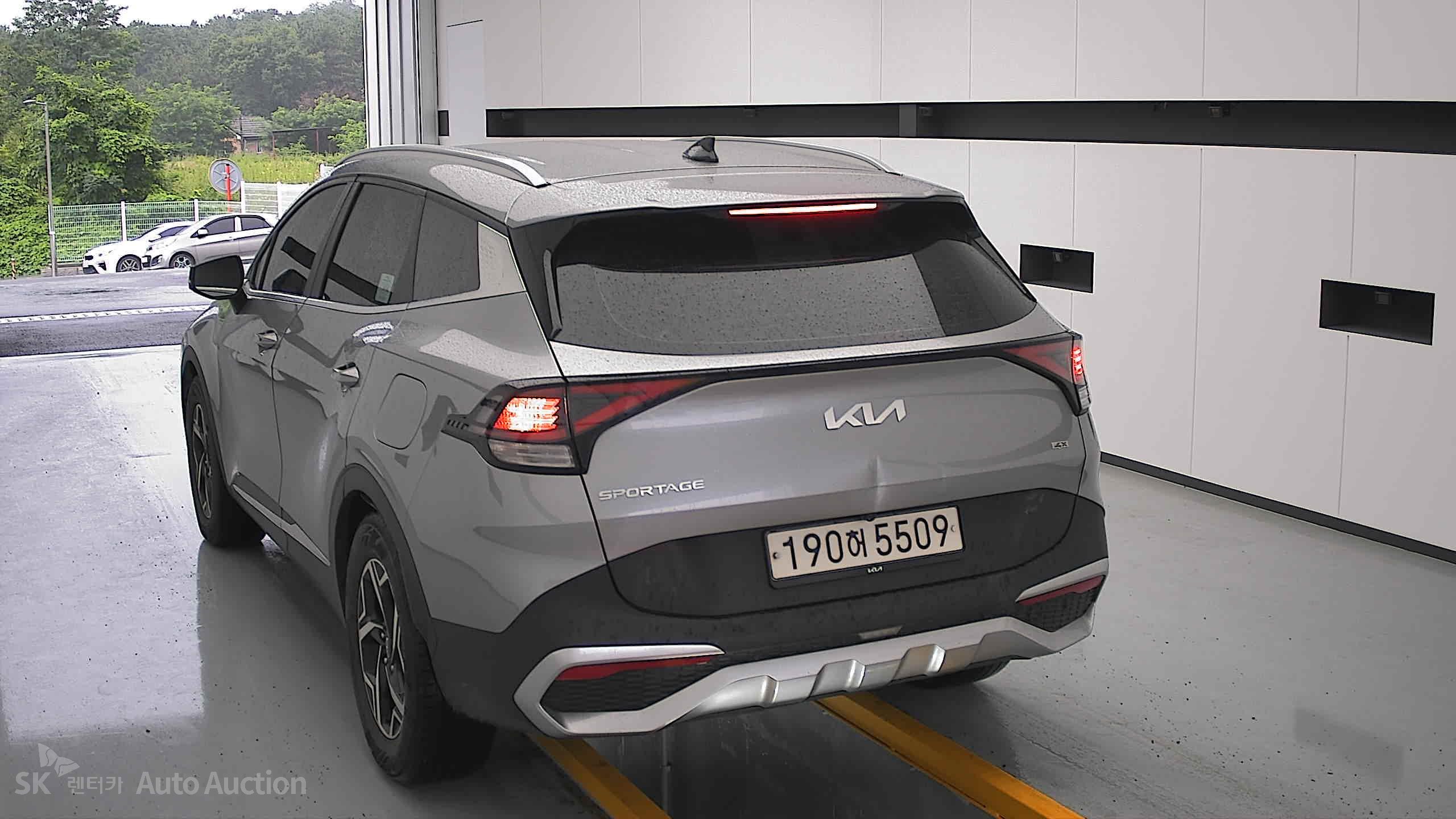 2022 - kia sportage