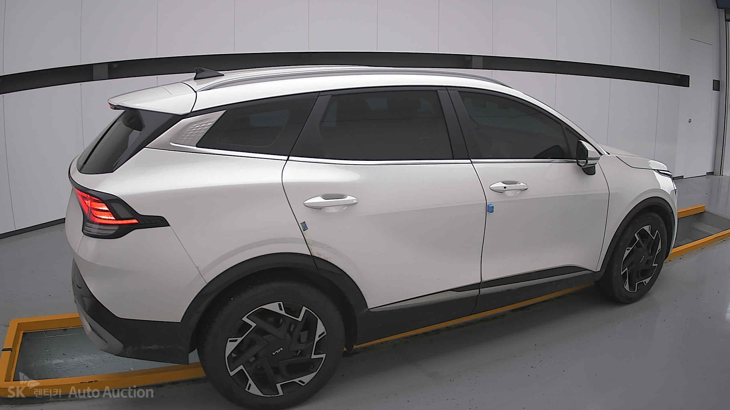 2023 - kia sportage