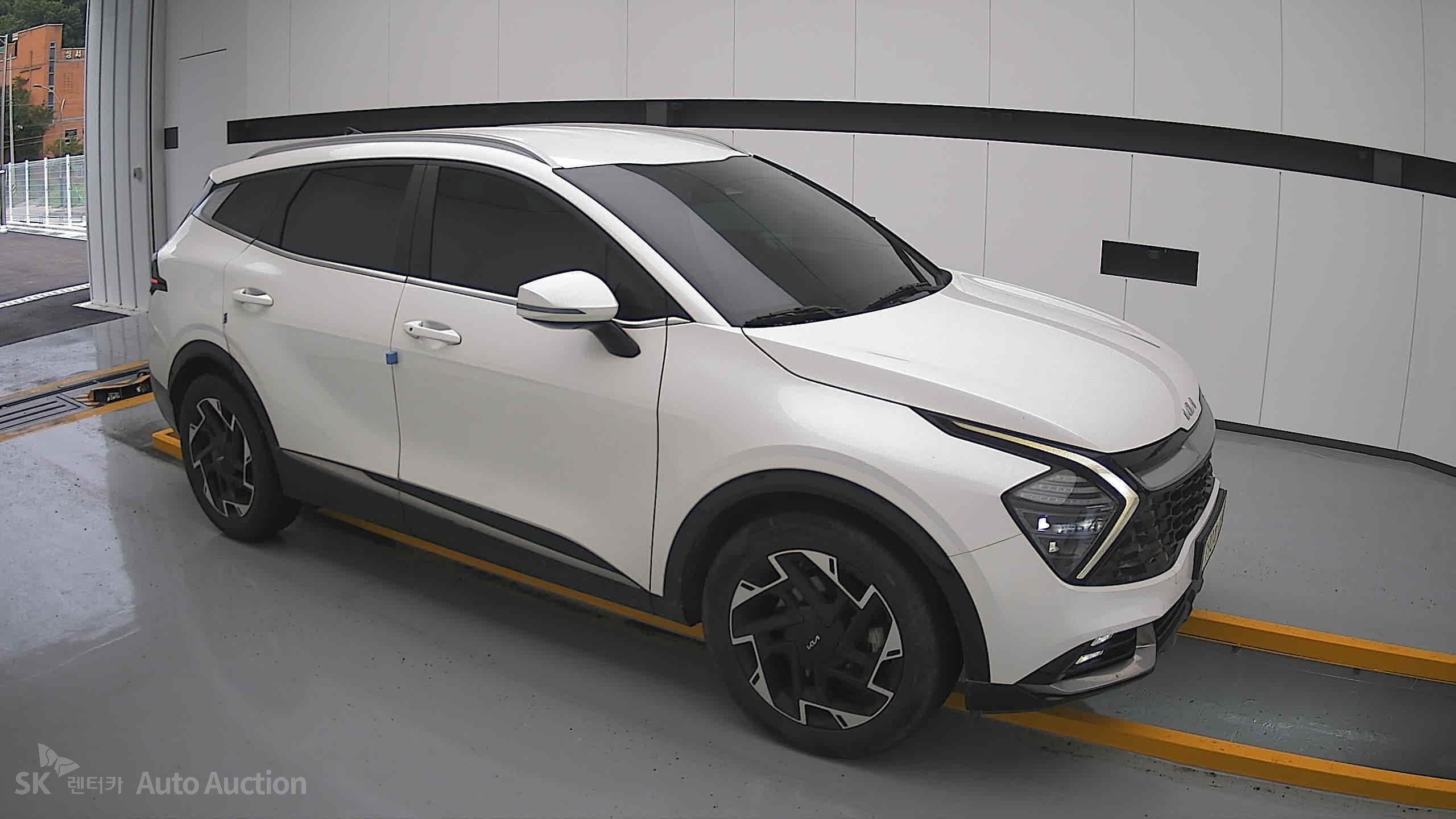2023 - kia sportage