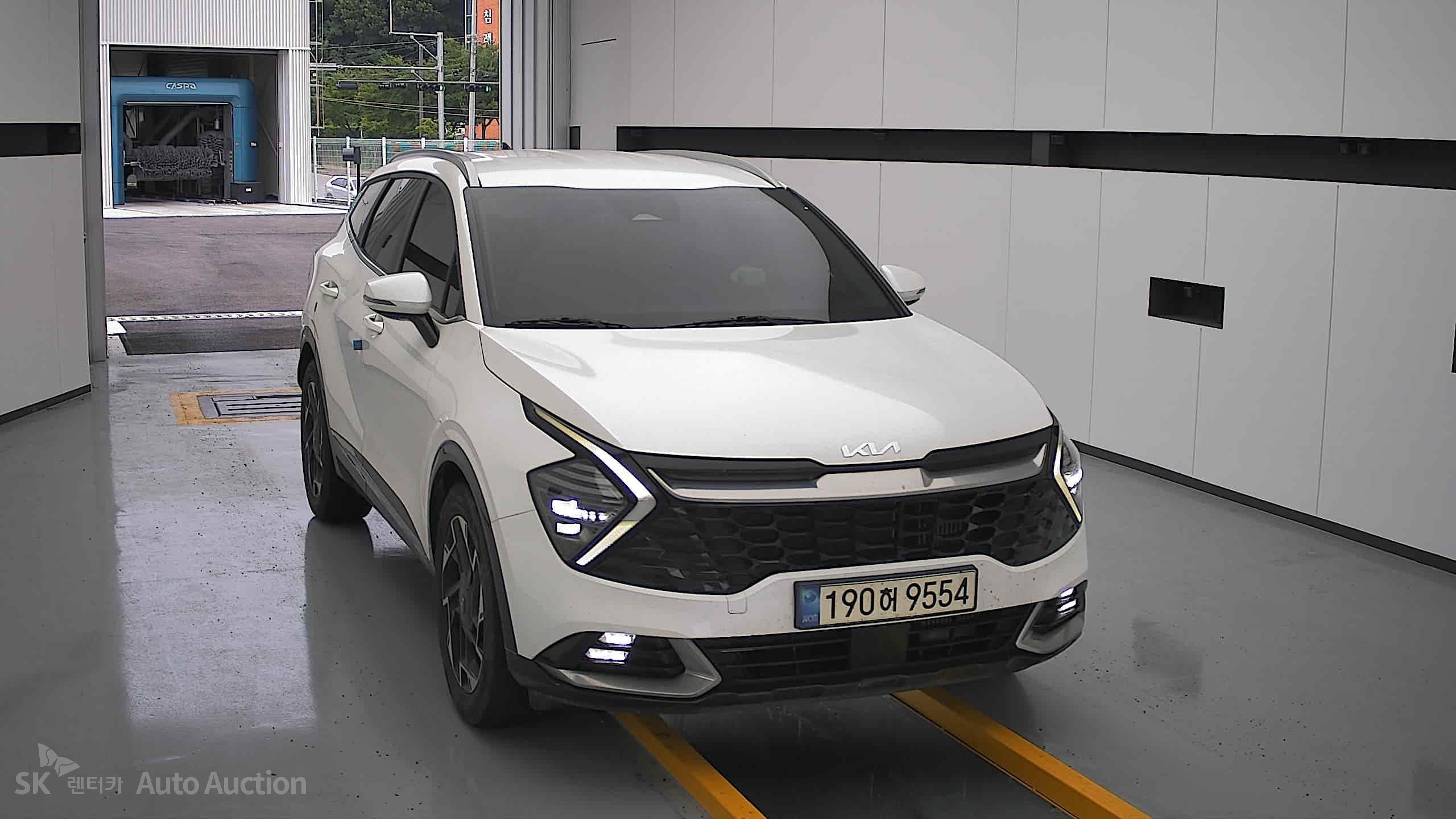 2023 - kia sportage