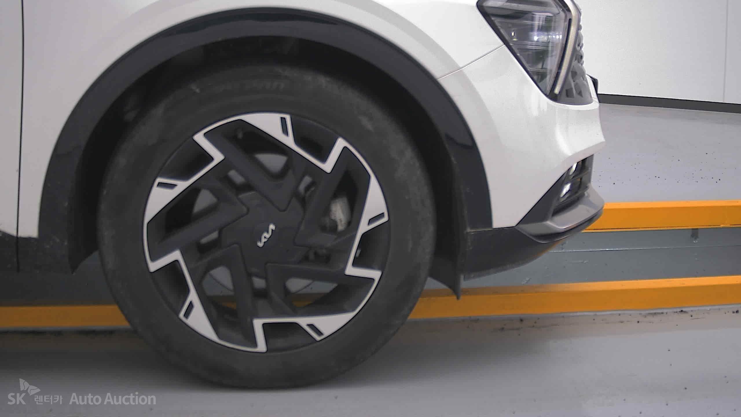 2023 - kia sportage