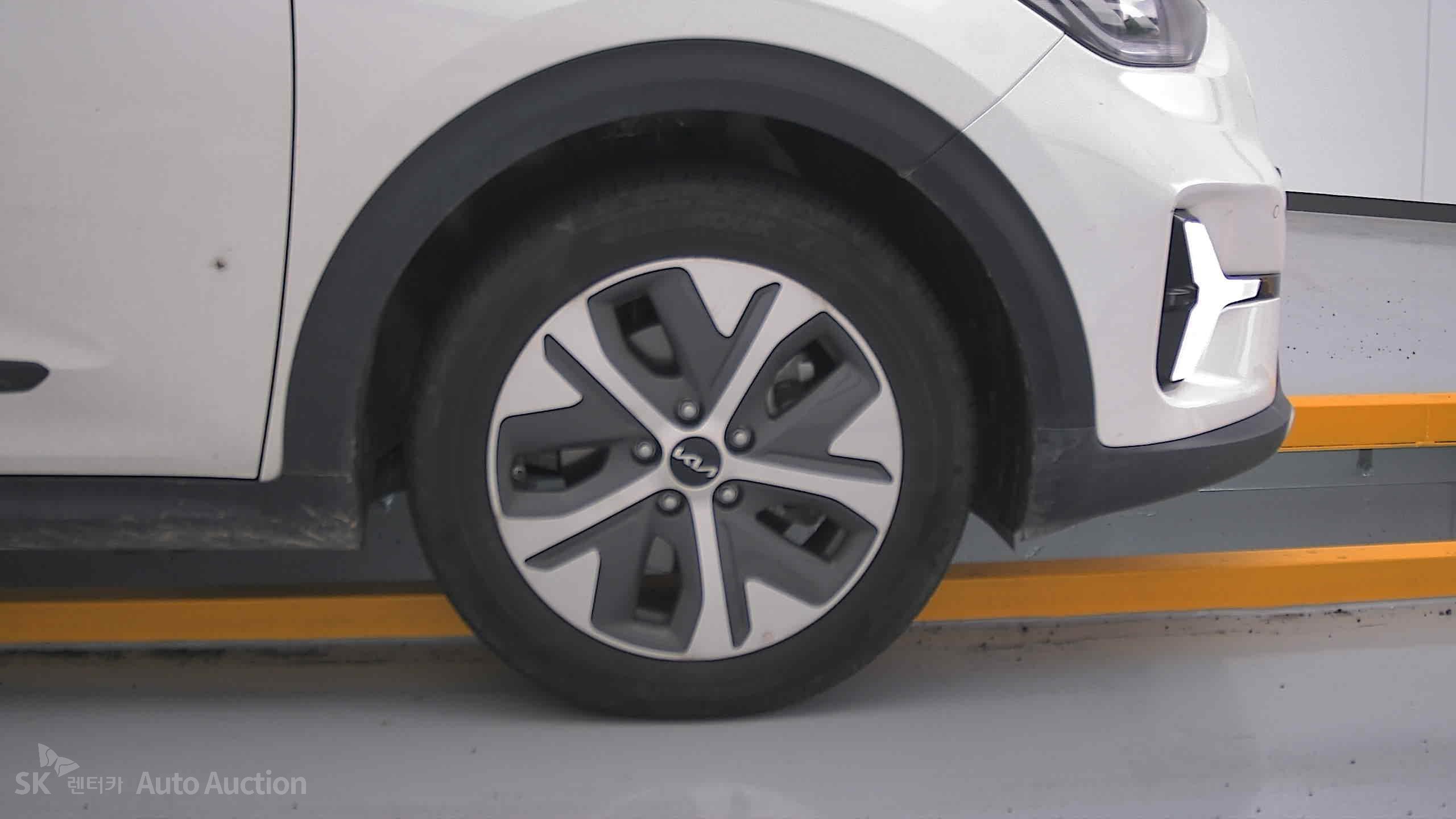 2023 - kia niro