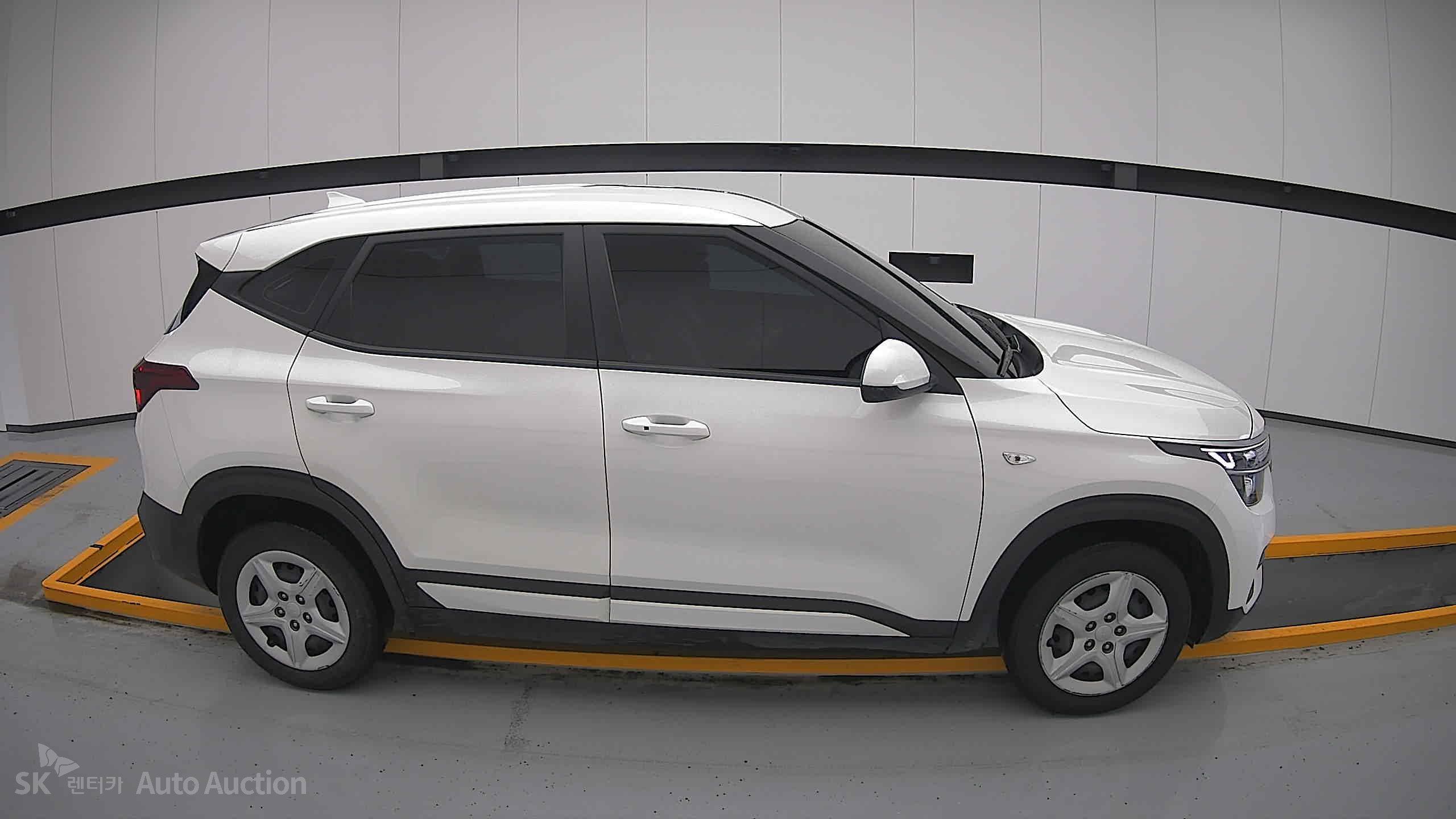 2023 - kia seltos