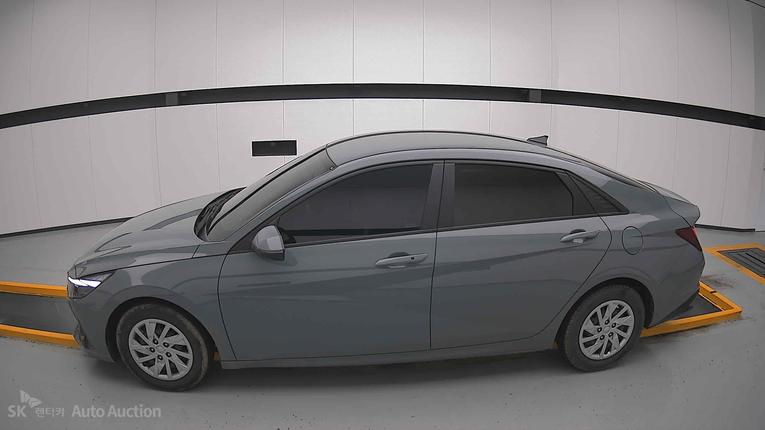 2021 - hyundai avante