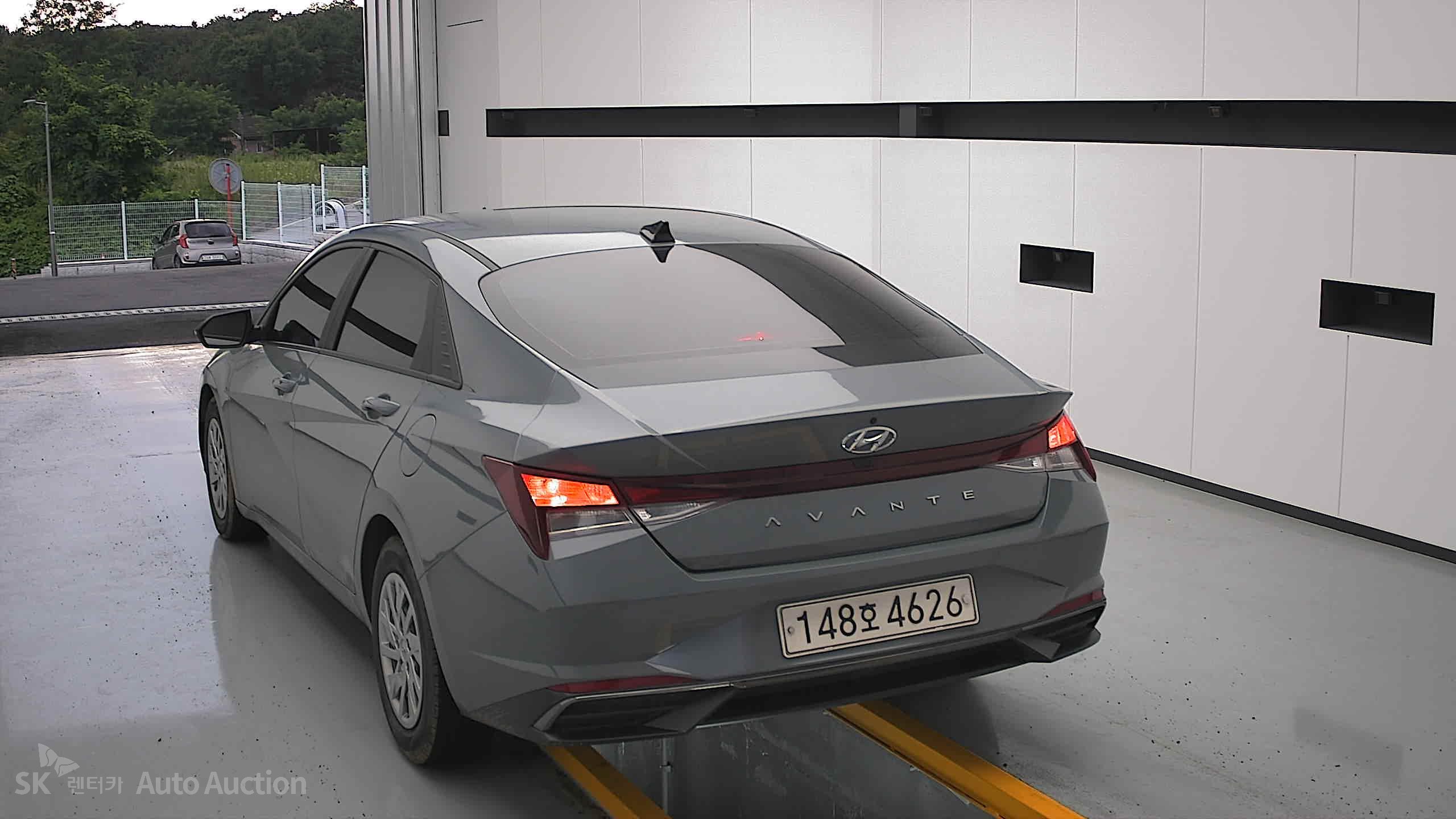 2021 - hyundai avante