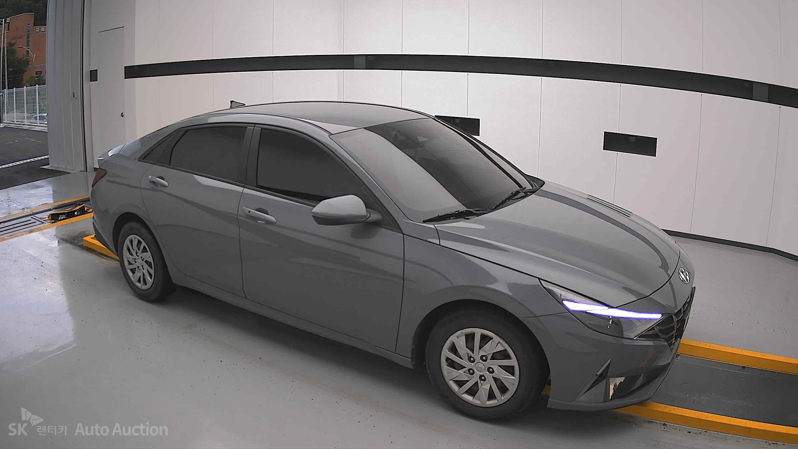 2021 - hyundai avante