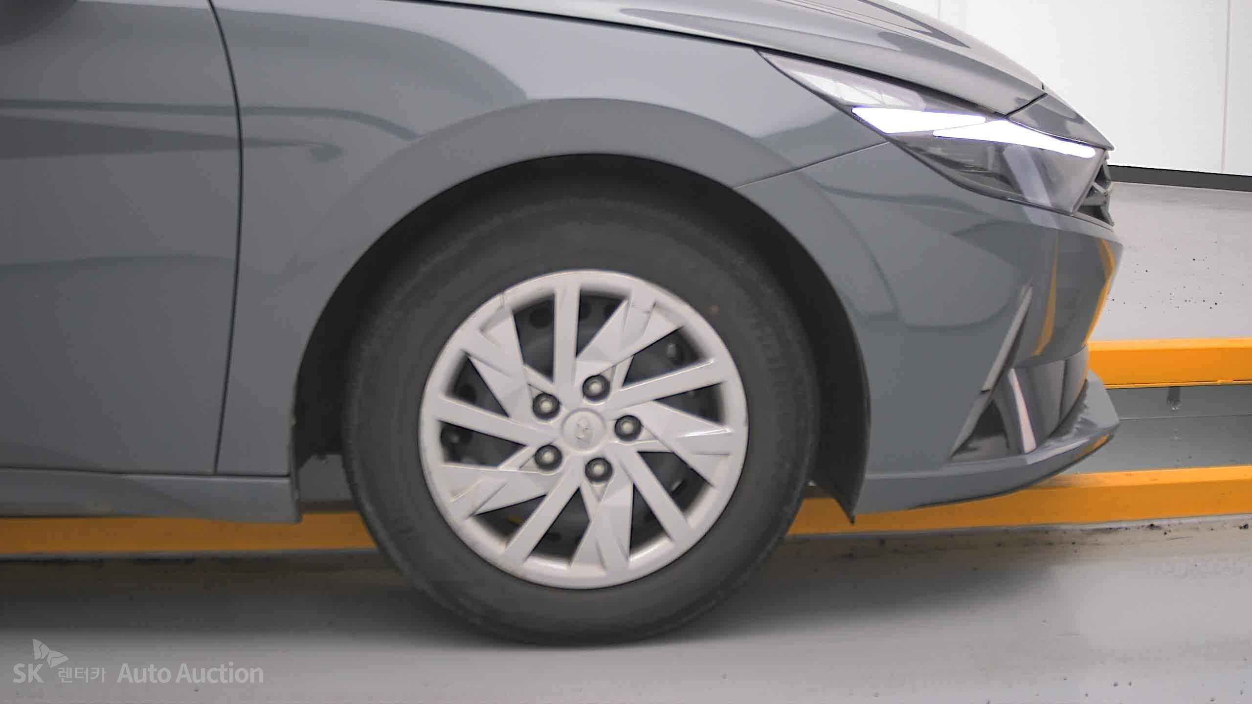 2021 - hyundai avante