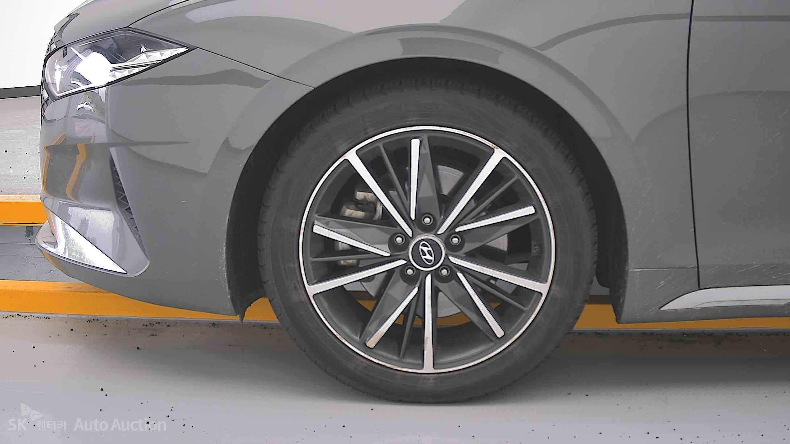 2022 - hyundai grandeur