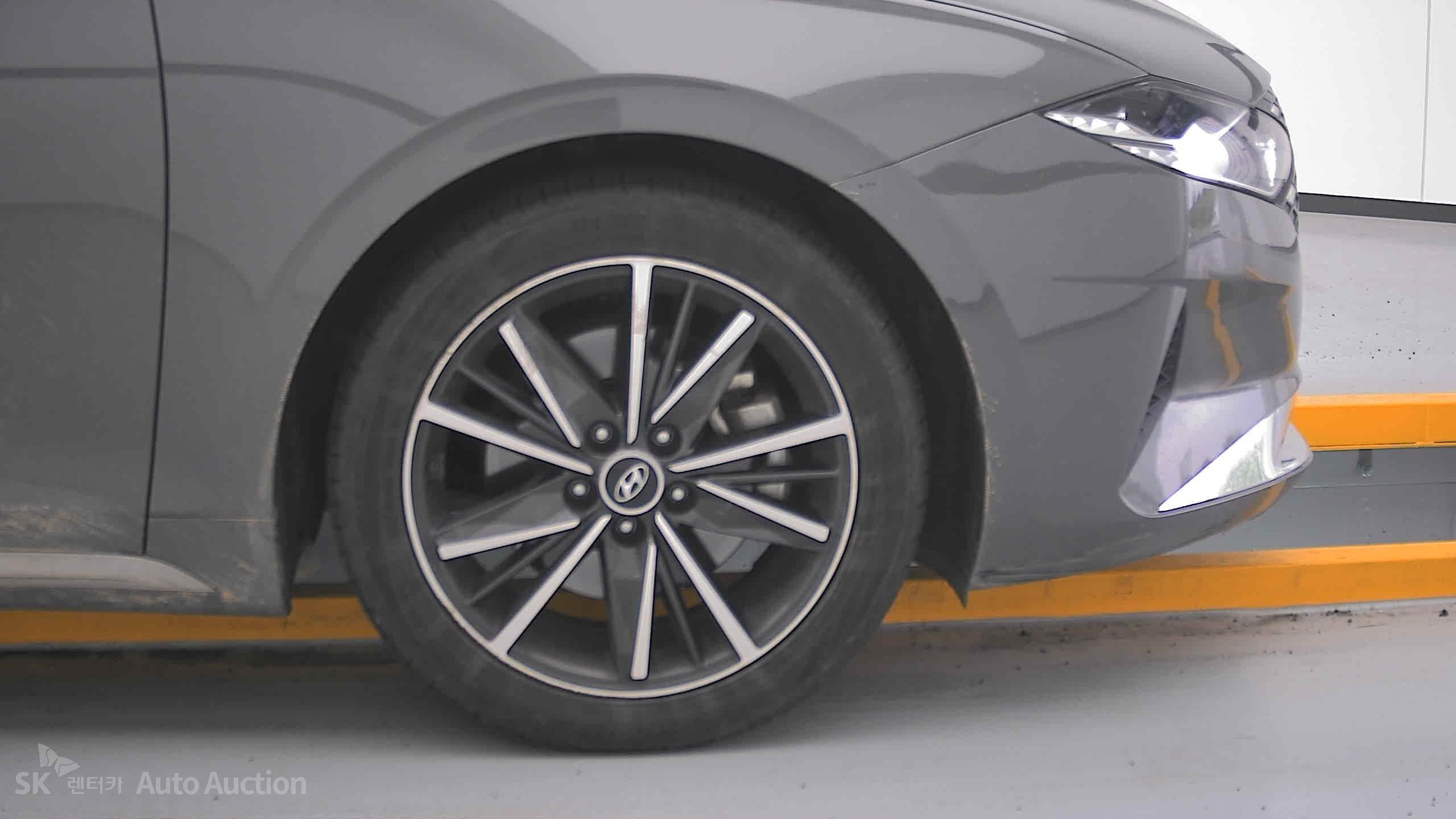 2022 - hyundai grandeur
