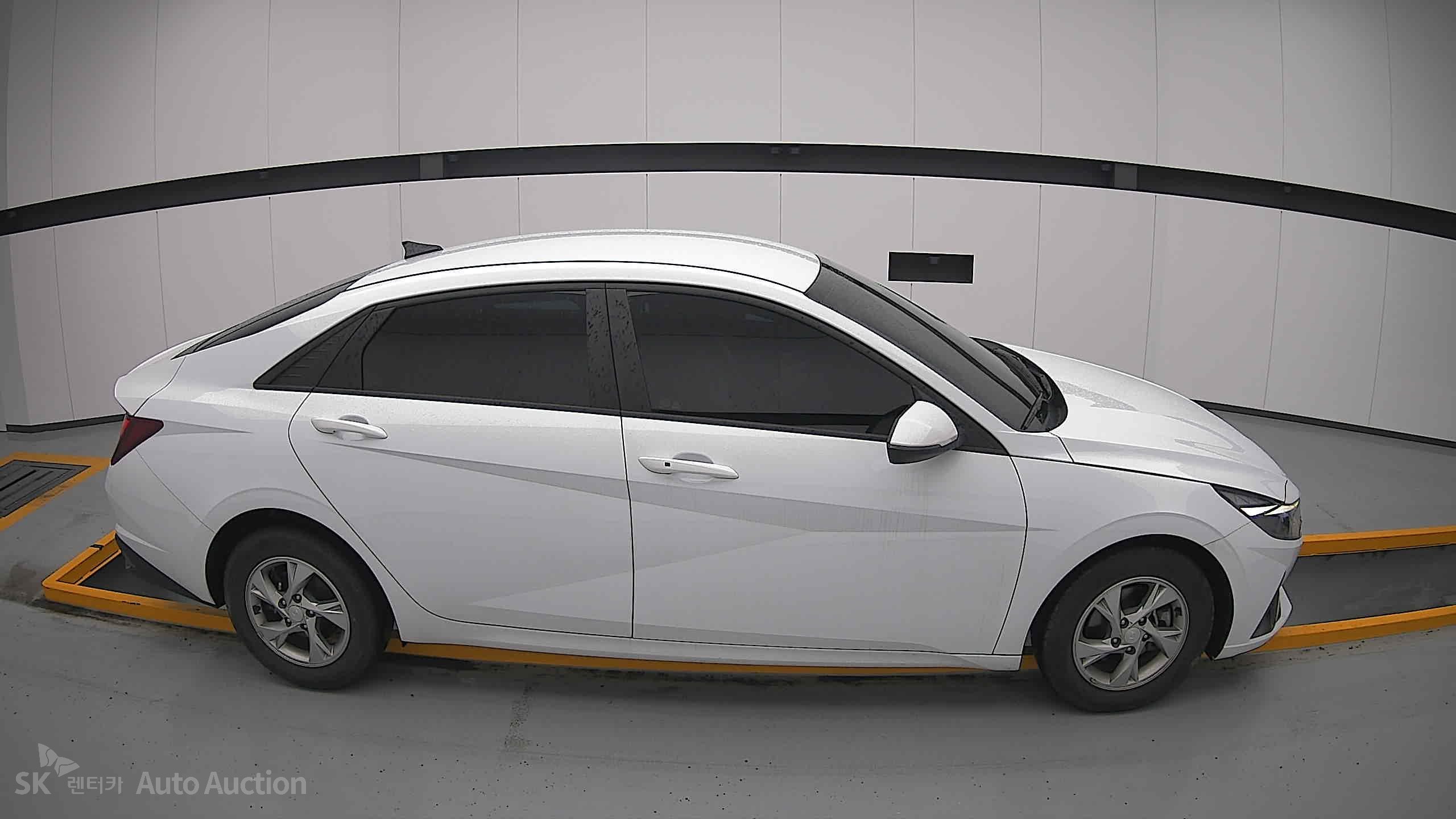 2022 - hyundai avante