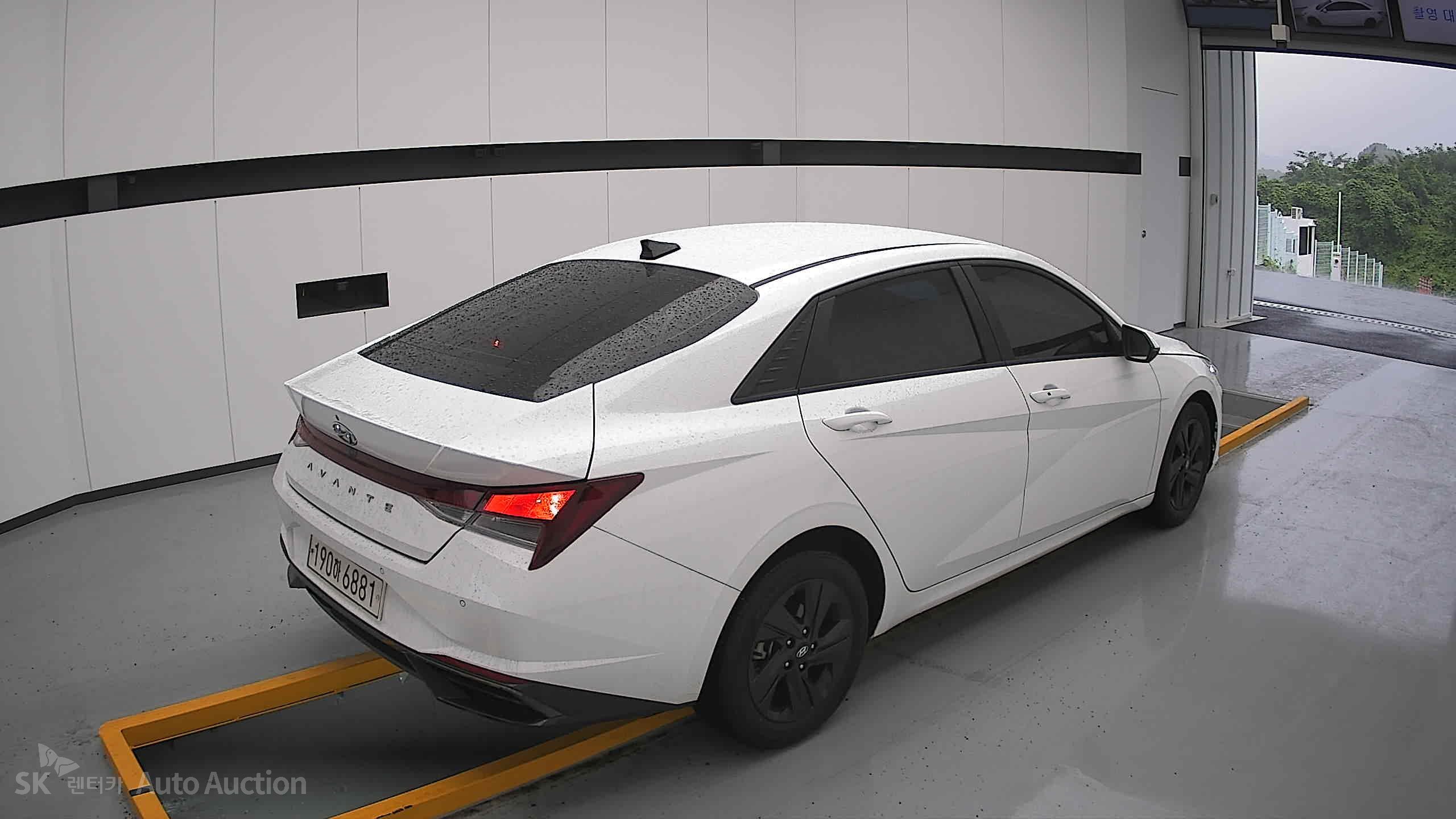 2023 - hyundai avante