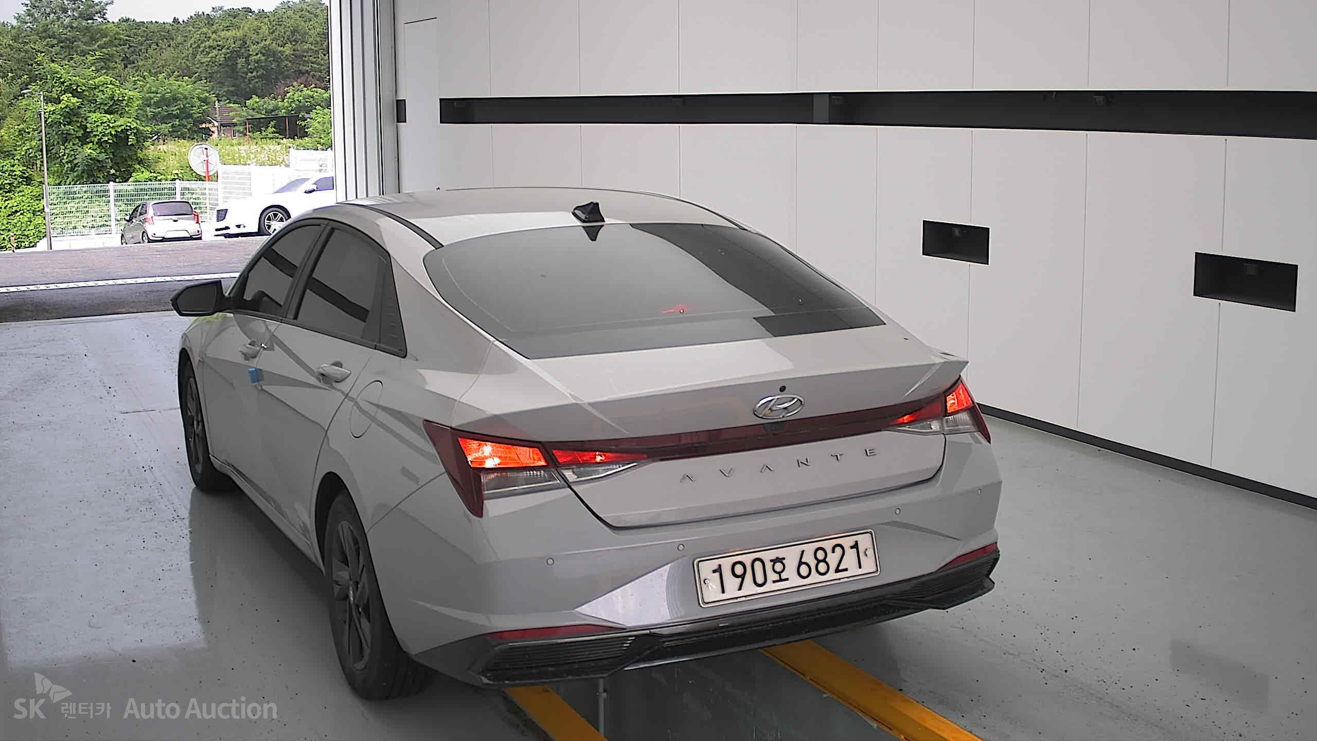 2023 - hyundai avante