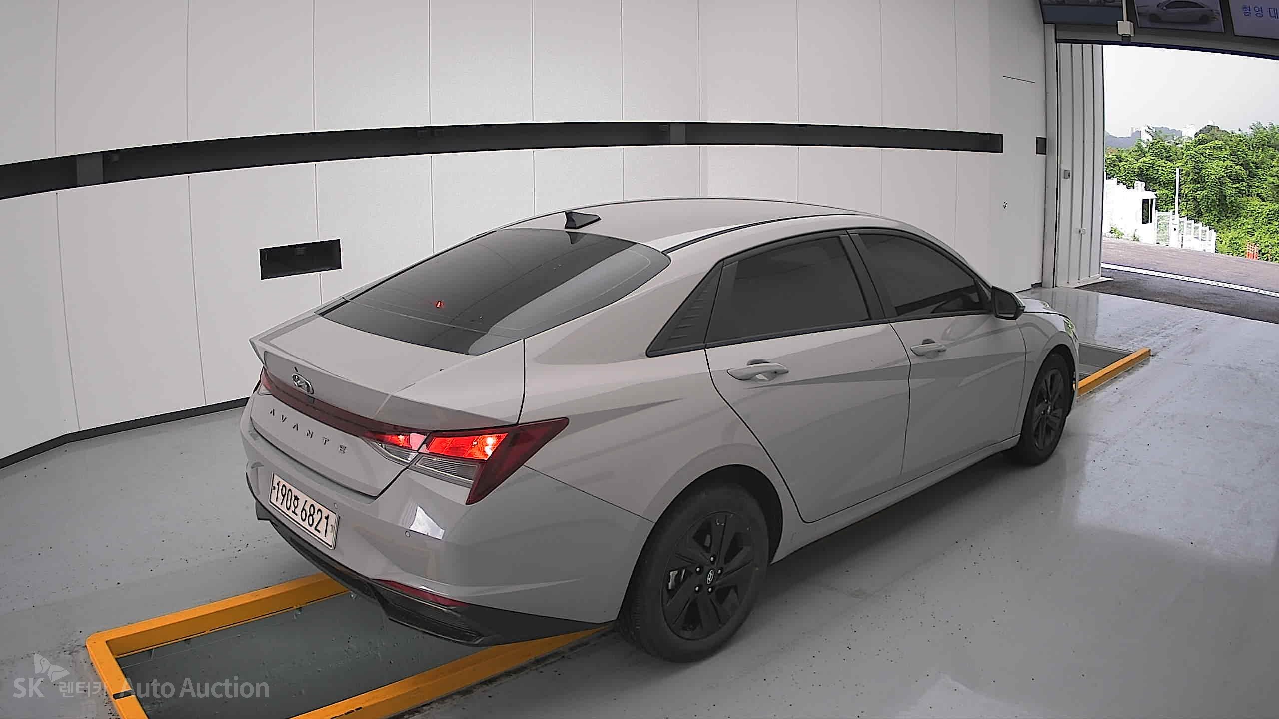 2023 - hyundai avante