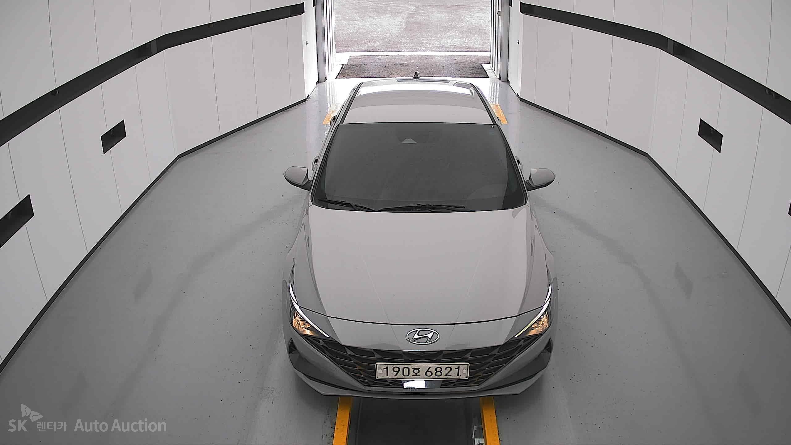 2023 - hyundai avante