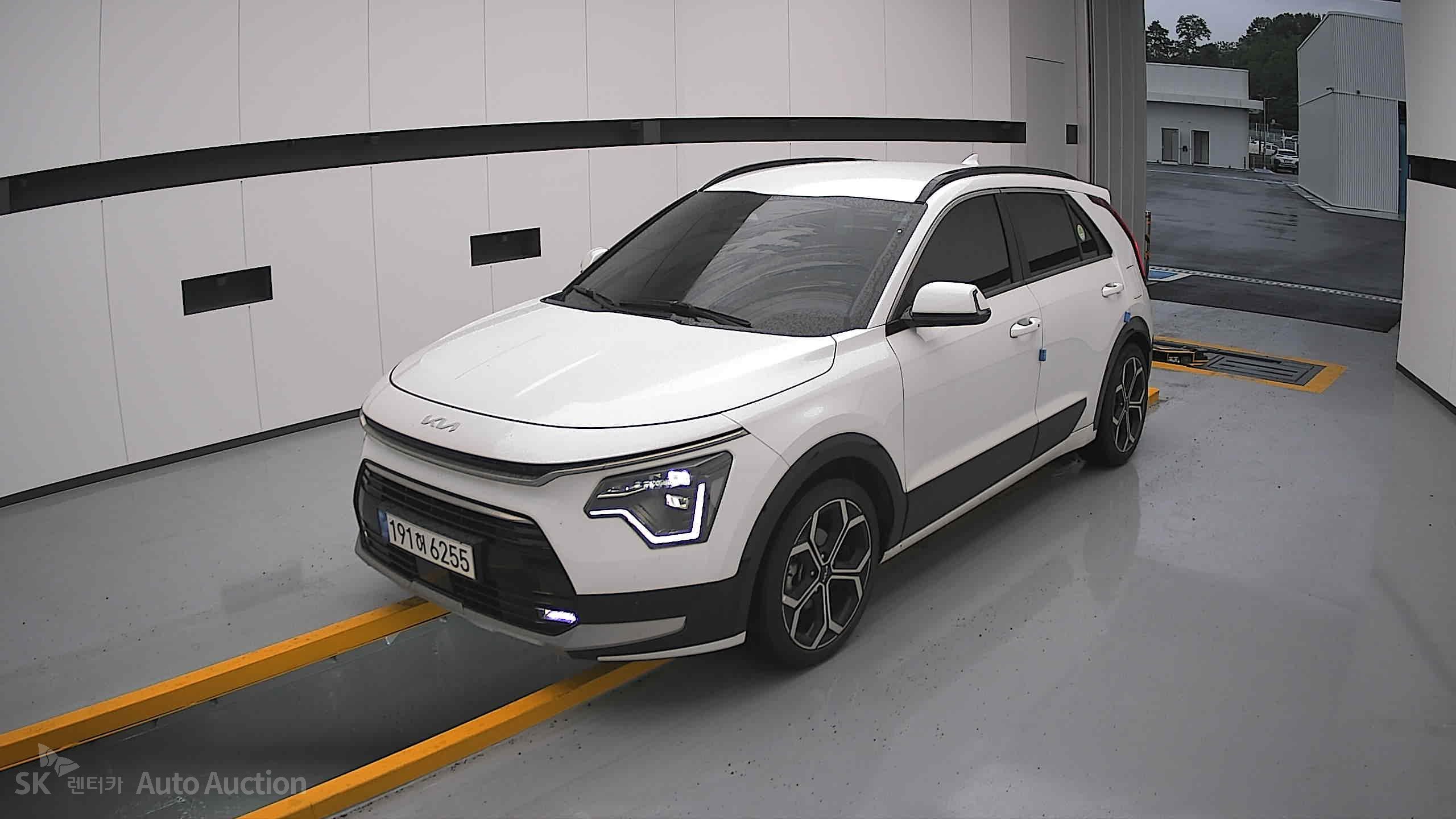 2022 - kia all-new niro