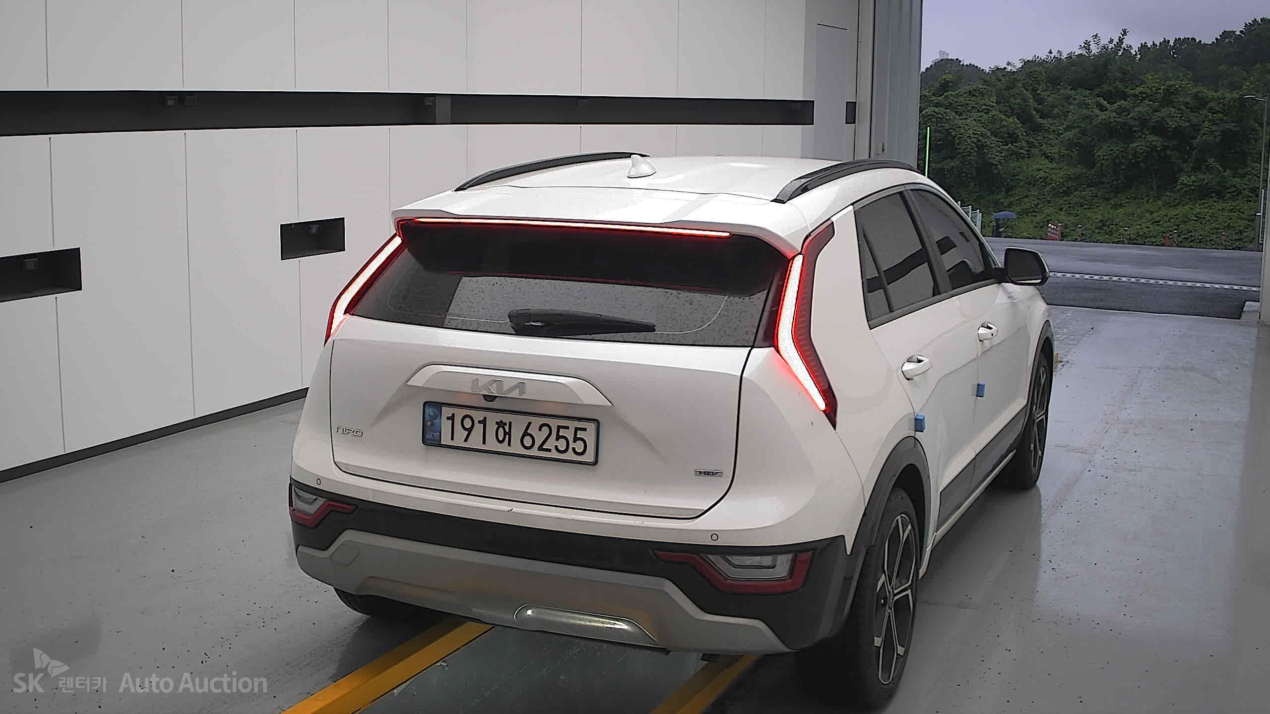 2022 - kia all-new niro