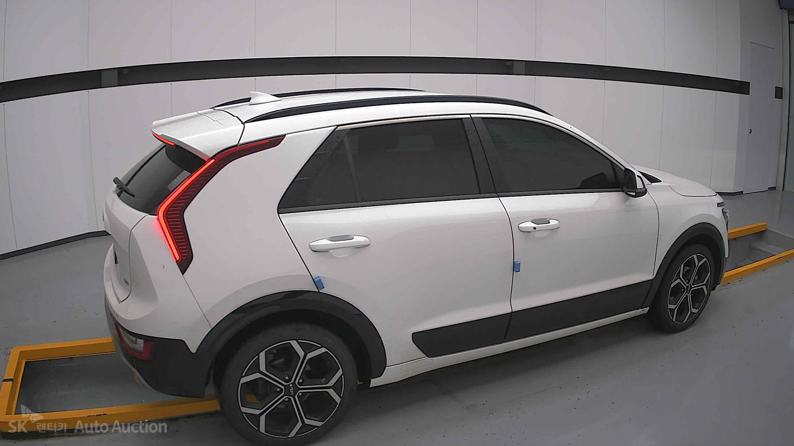2022 - kia all-new niro