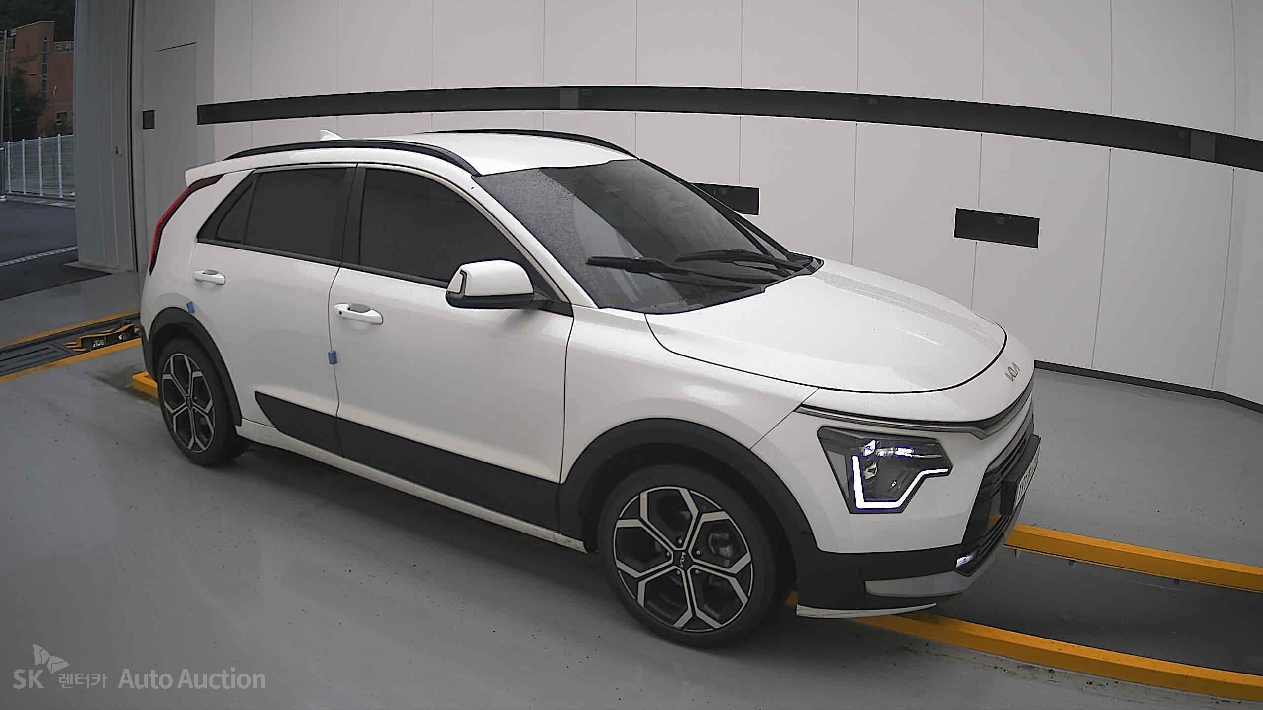 2022 - kia all-new niro