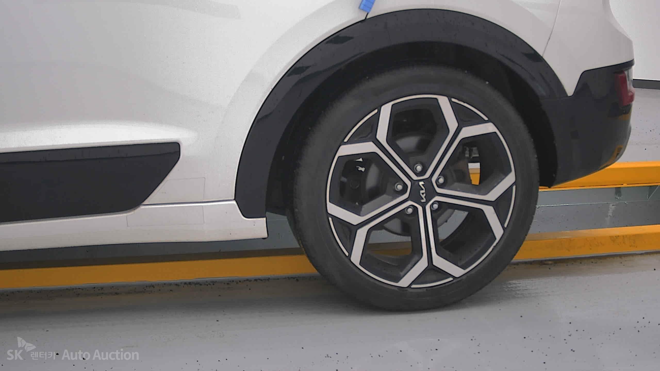2022 - kia all-new niro