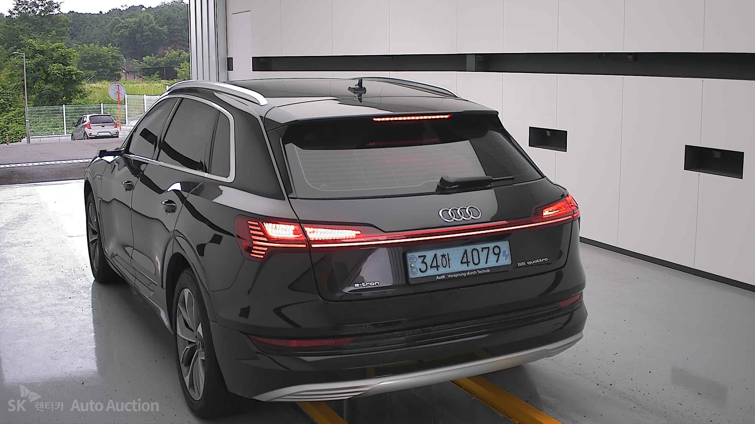 2022 - audi e-tron