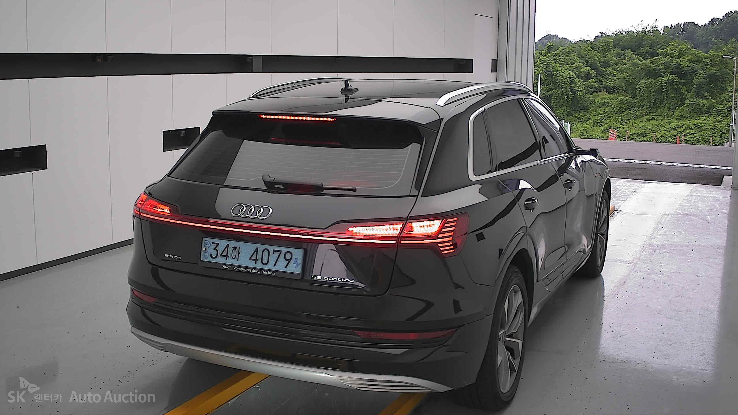 2022 - audi e-tron