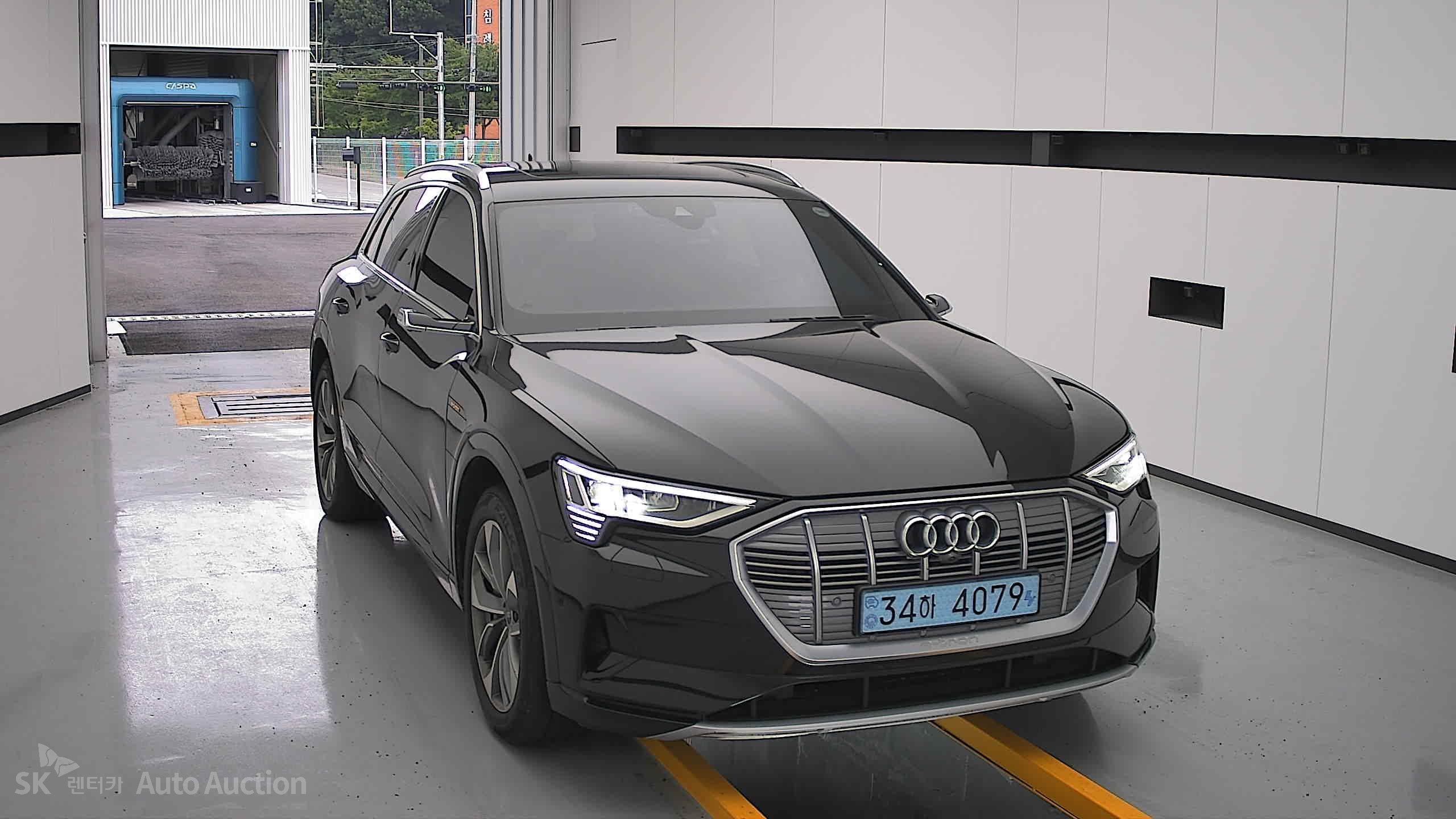 2022 - audi e-tron