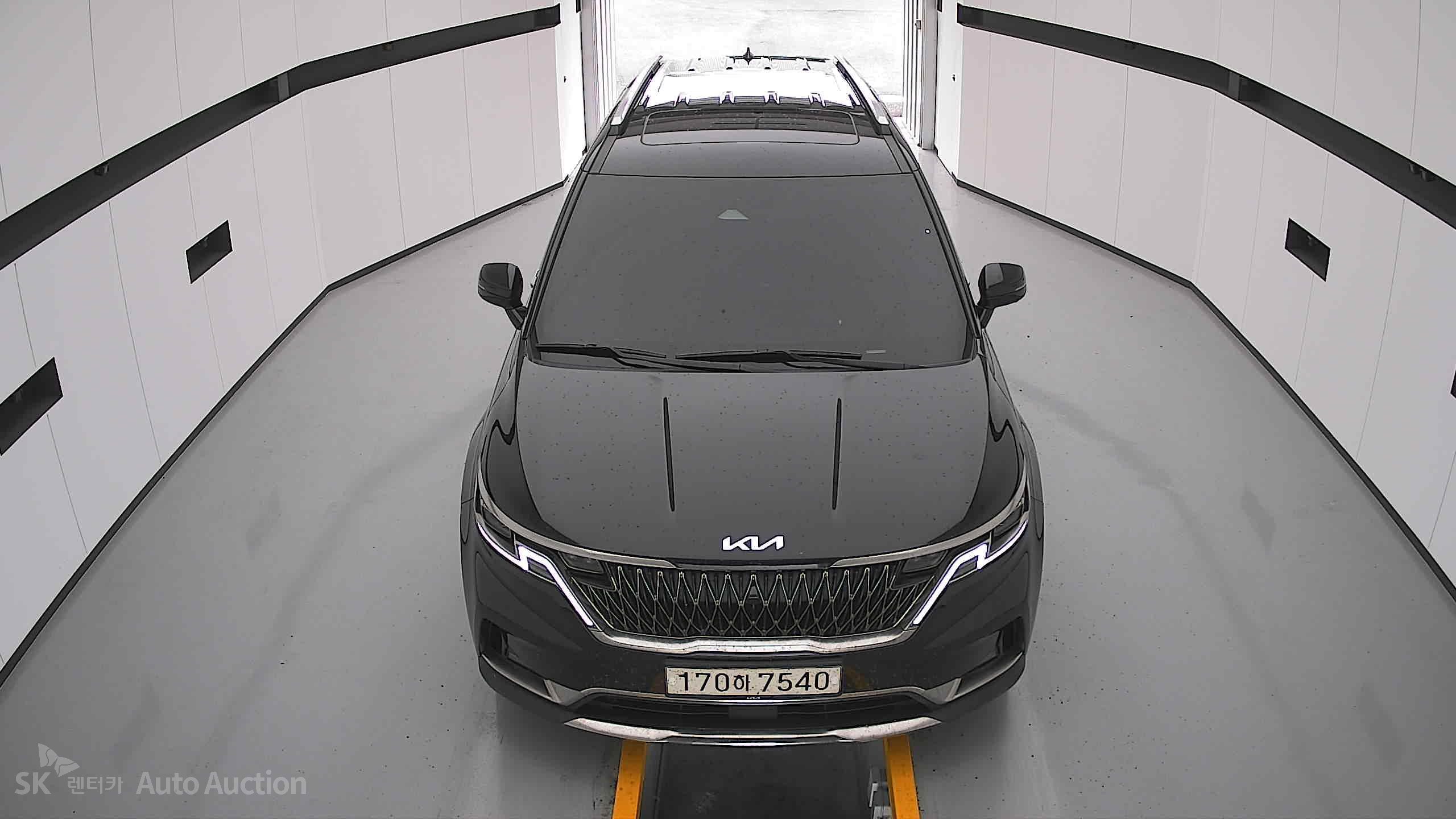 2022 - kia carnival