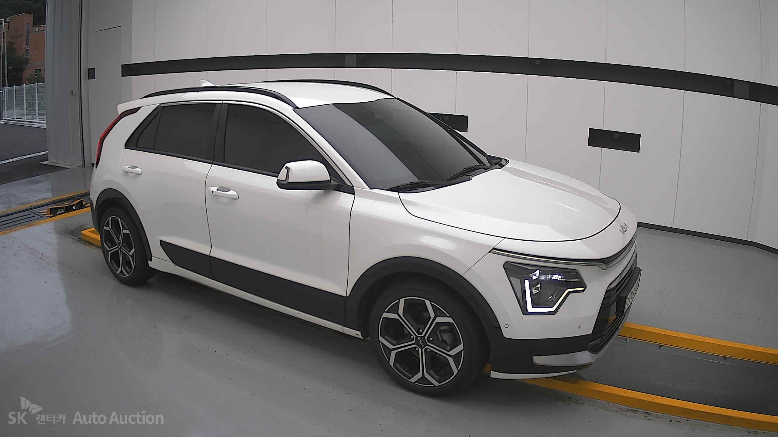 2022 - kia all-new niro