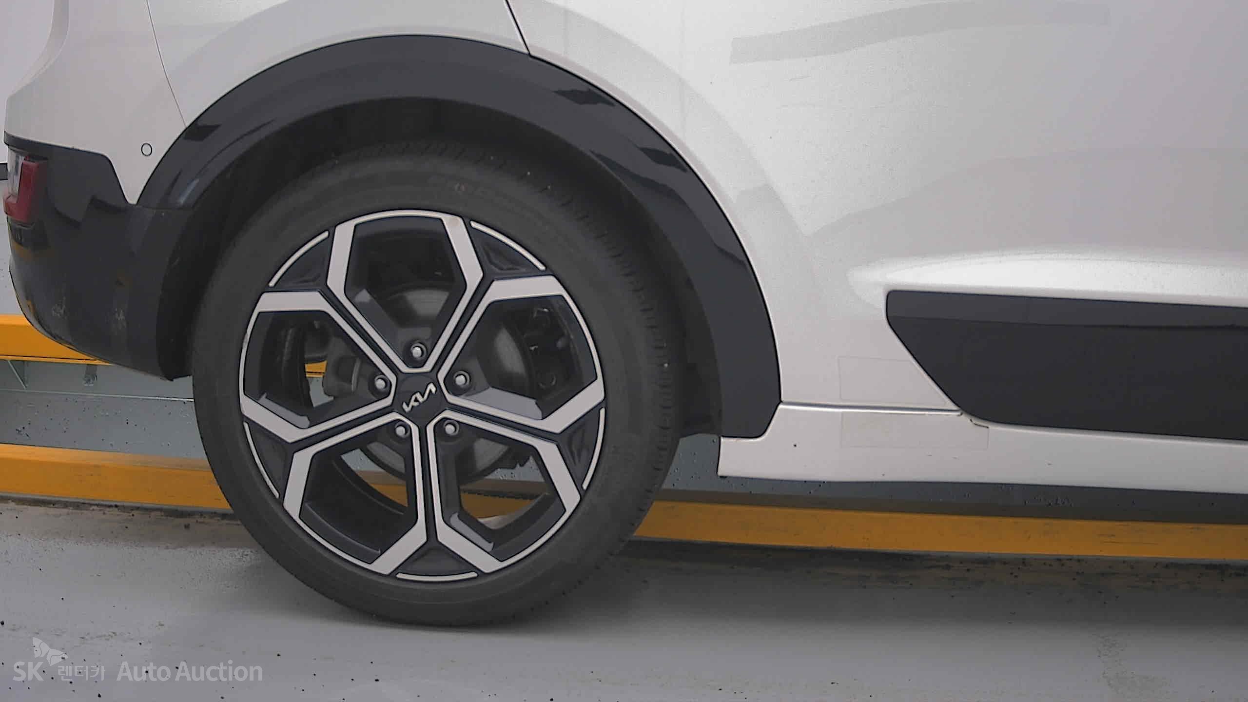 2022 - kia all-new niro