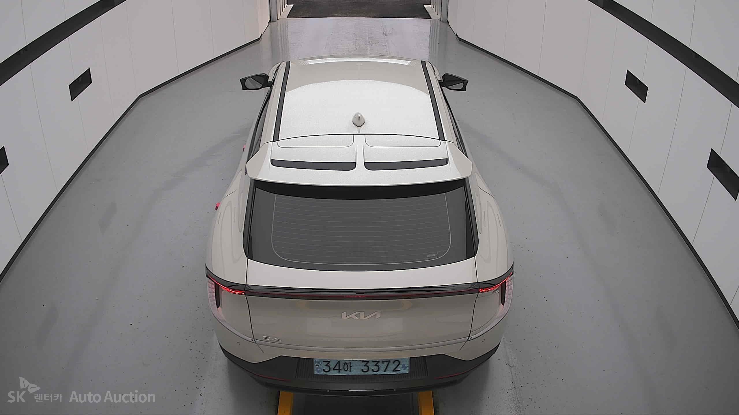2022 - kia ev6